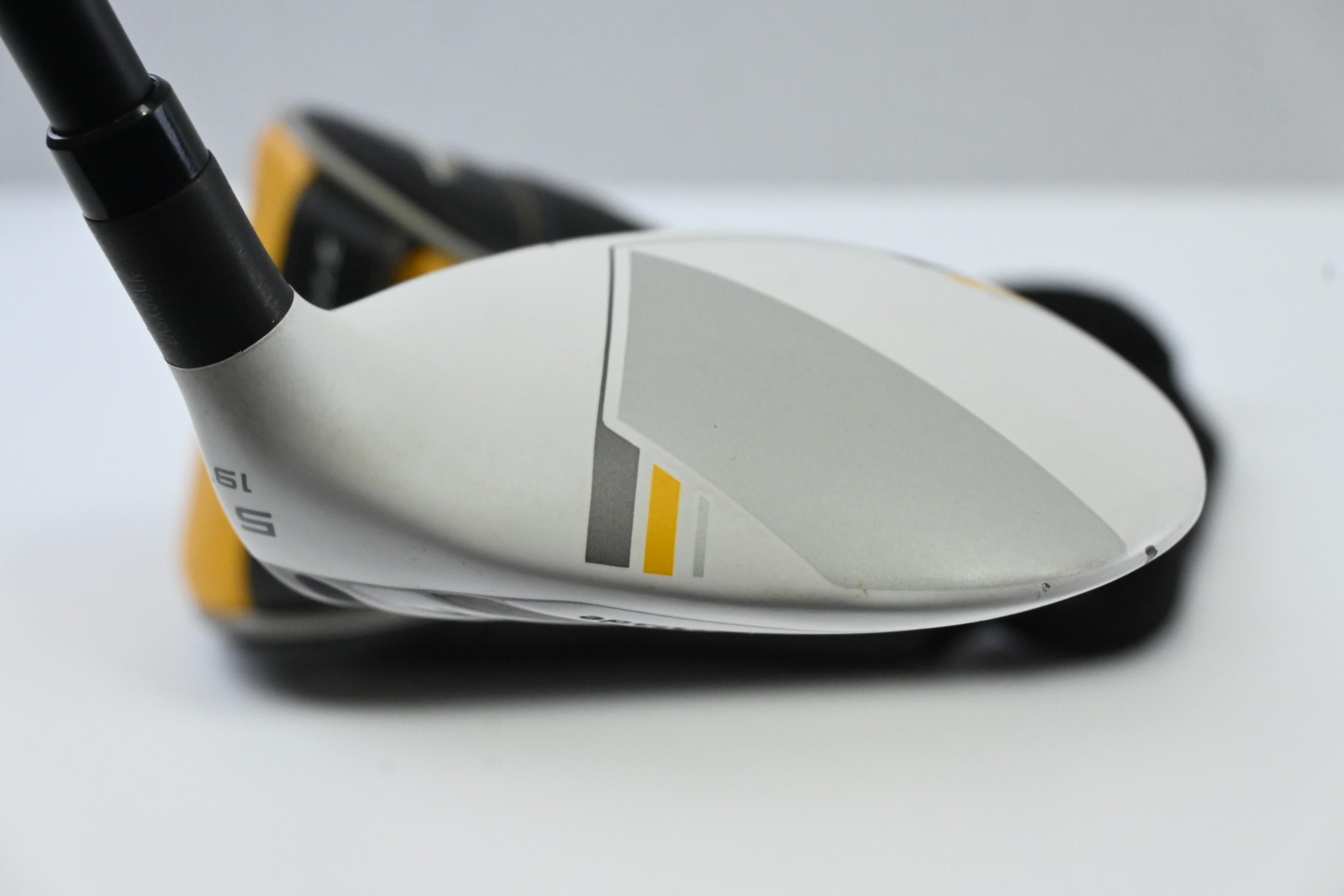 Taylormade RBZ Stage 2 #5 Wood / 19 Degree / Stiff Flex Matrix RocketFuel 60