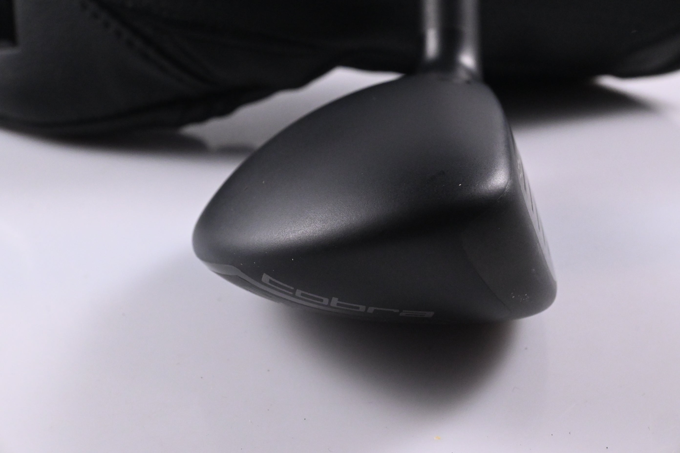 Cobra Darkspeed #3 Hybrid / 19 Degree / Stiff Flex KBS PGI 85 Shaft