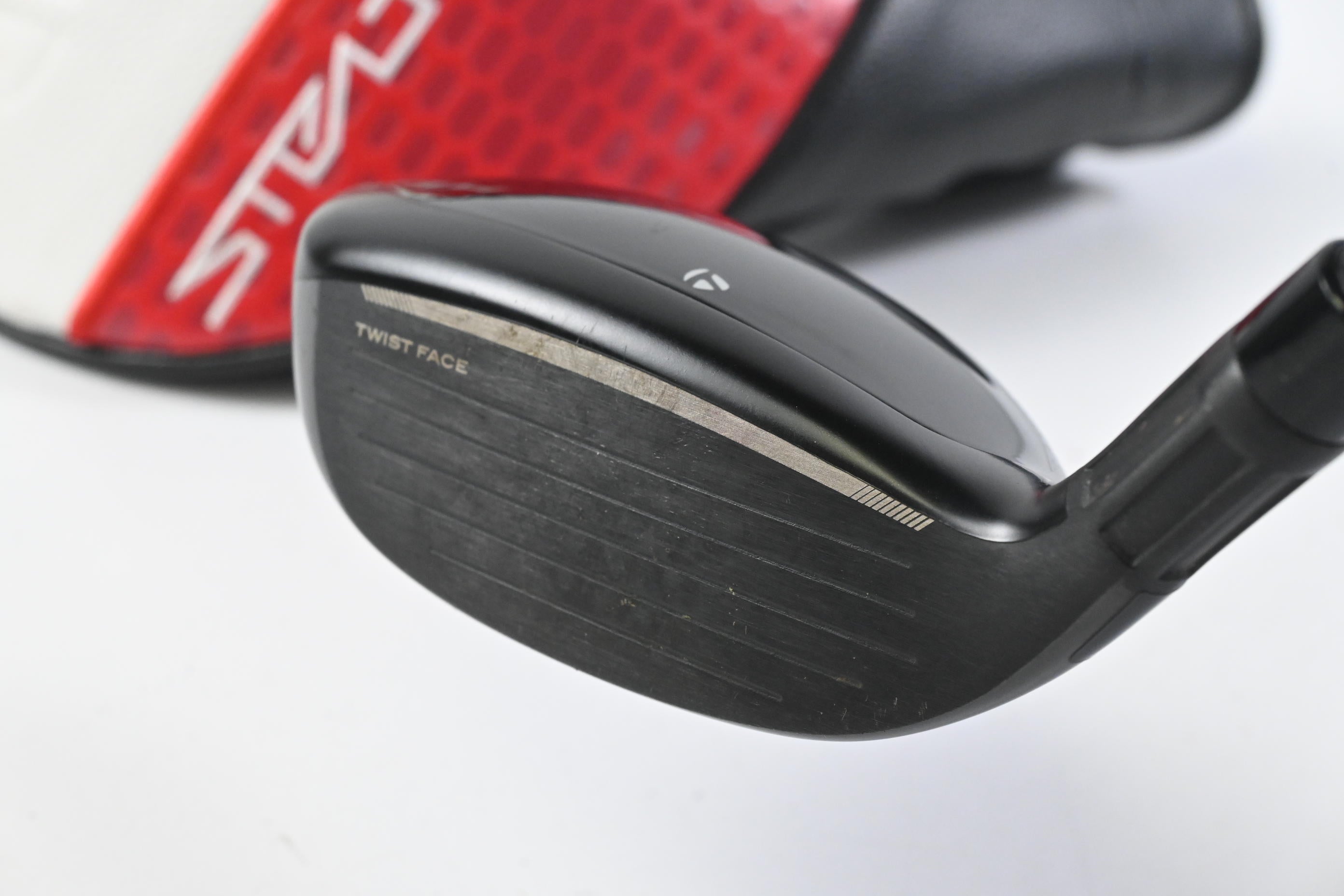 Taylormade Stealth 2 #3 Hybrid / 19 Degree / Regular Flex Ventus TR Red 6