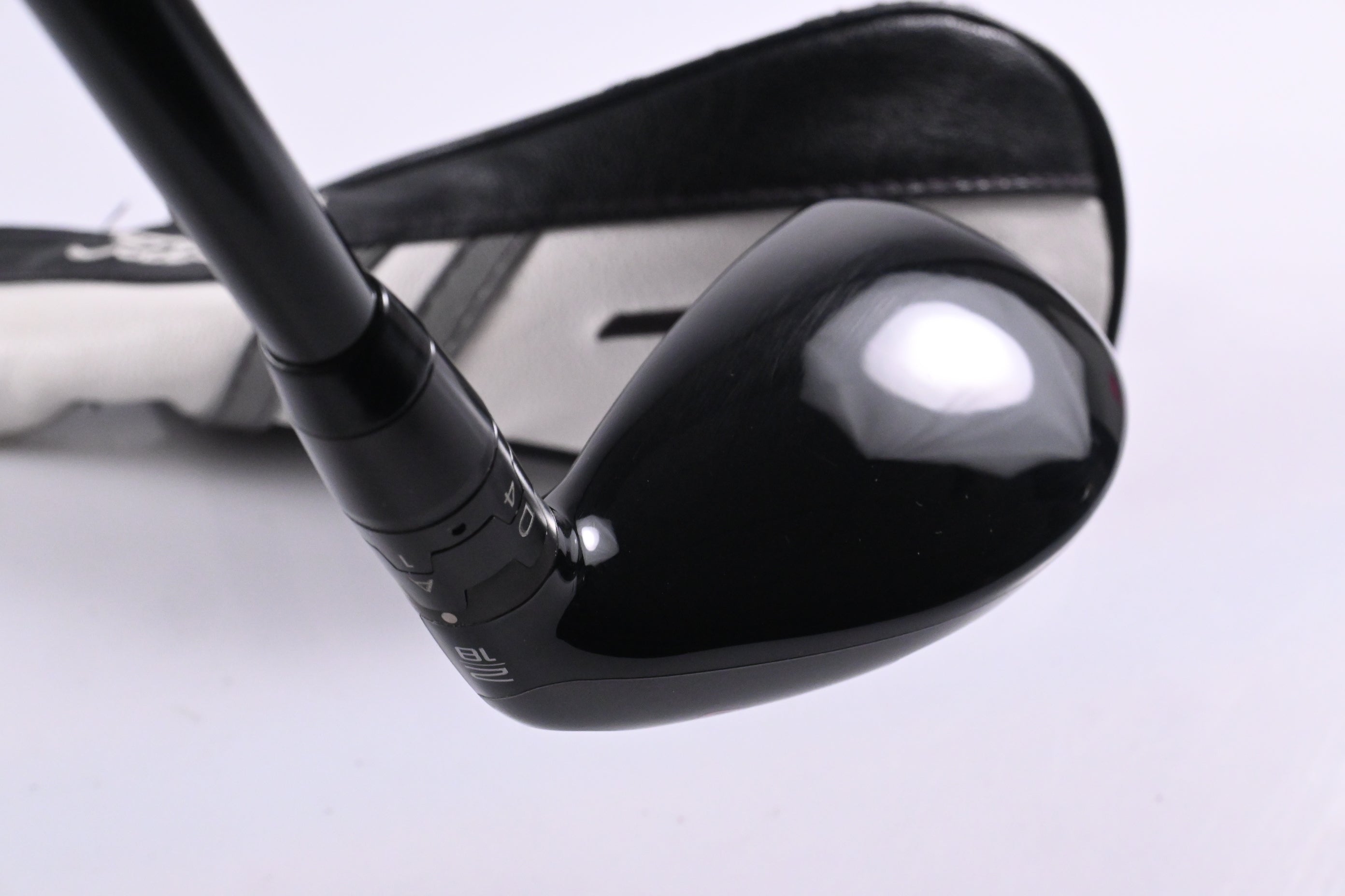Titleist TSi3 #2 Hybrid / 18 Degree / Stiff Flex HZRDUS Black 80 Shaft