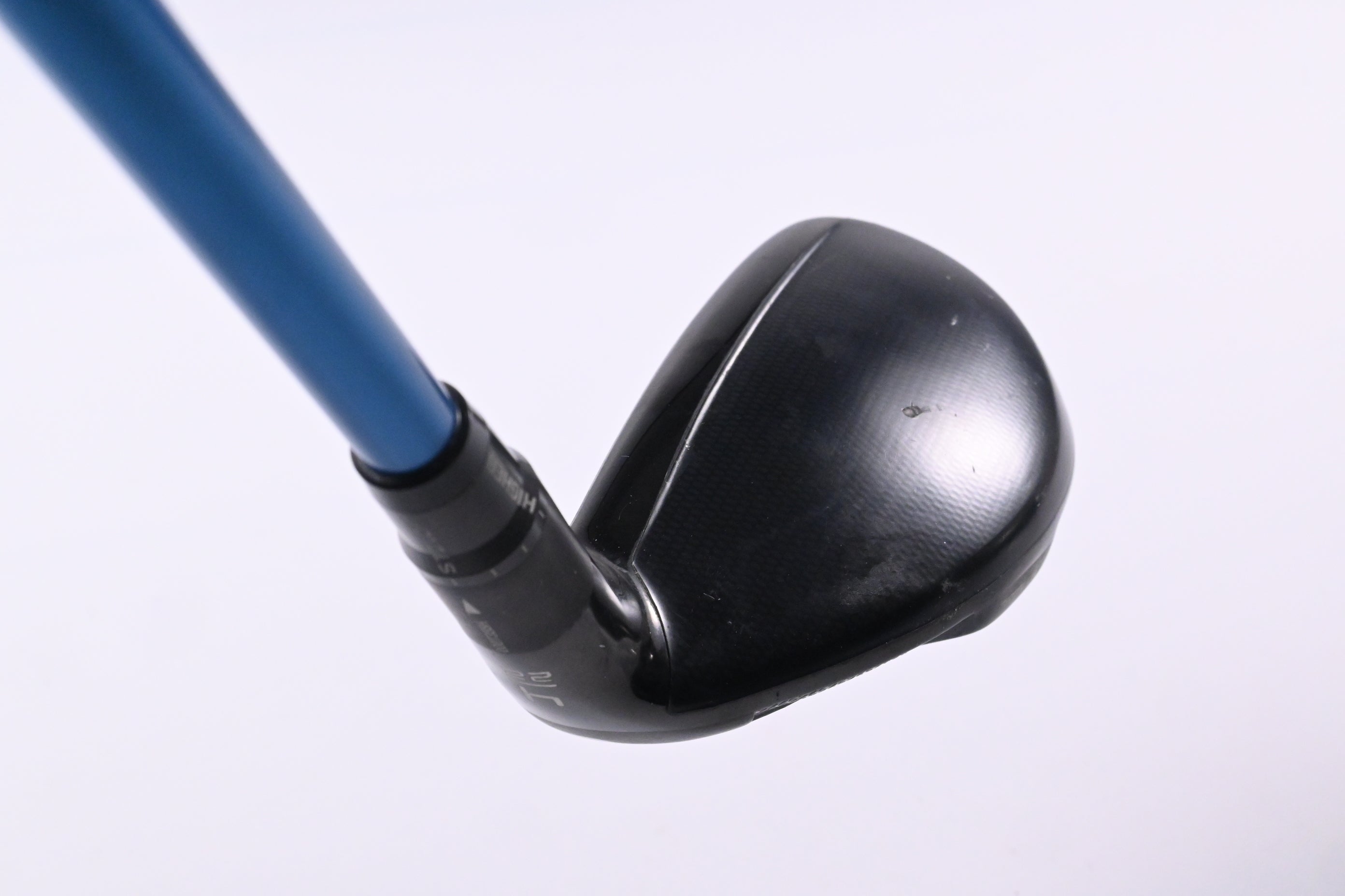 Taylormade SIM2 #4 Hybrid / 22 Degree / Regular Flex Aldila VS Proto 80 Shaft