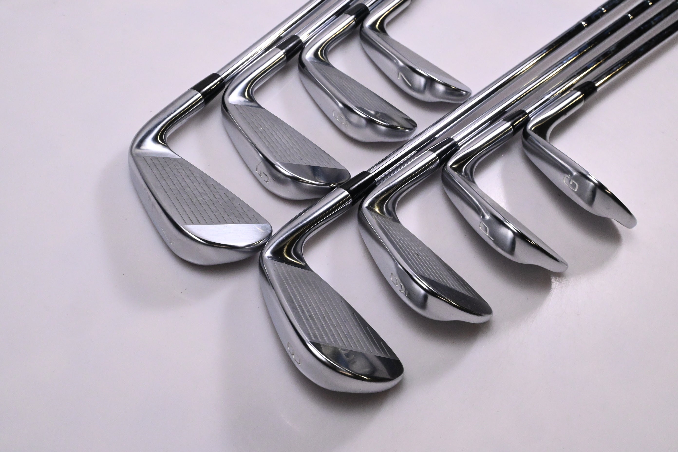 Left Hand Mizuno Pro 245 Irons / 4-PW+GW / Regular Flex Dynamic Gold 95 R300
