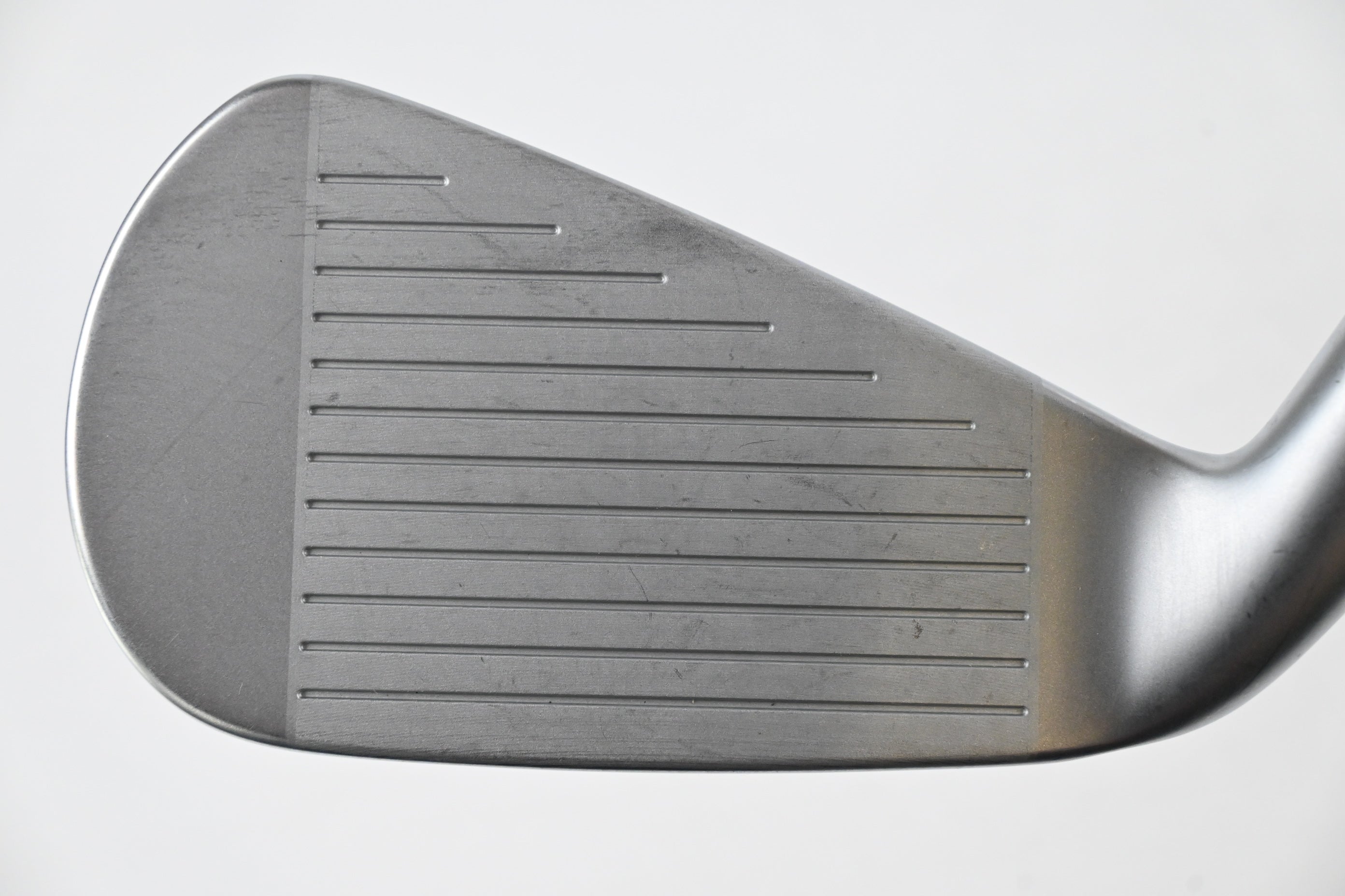 Srixon ZXi4 #4 Iron / 21 Degree / Regular Flex Dynamic Gold R300 95 Steel Shaft