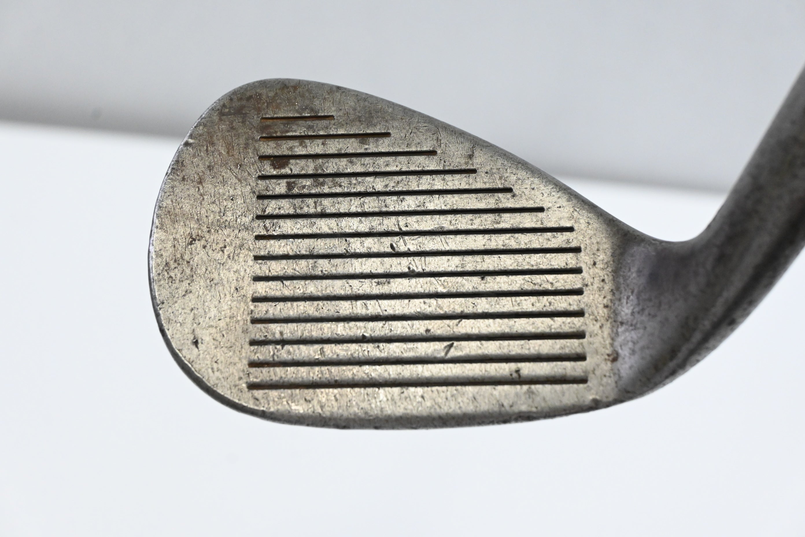 Mizuno MP T-10 Gap Wedge / 52 Degree / Stiff Flex Dynamic Gold S300 Shaft