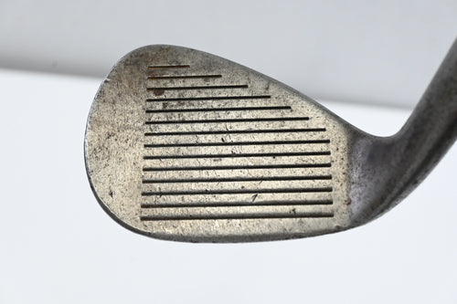 Mizuno MP T-10 Gap Wedge / 52 Degree / Stiff Flex Dynamic Gold S300 Shaft