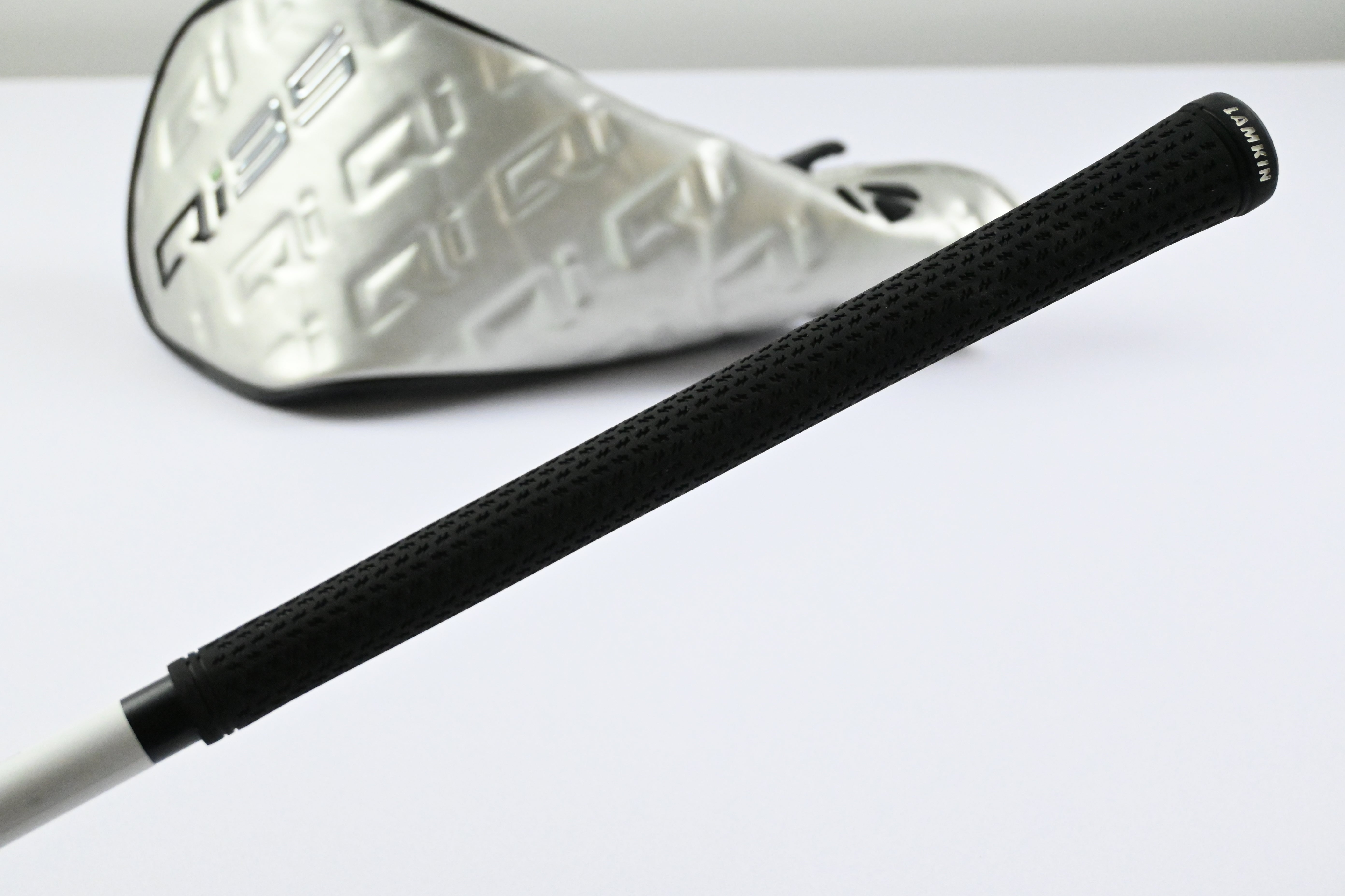 Taylormade Qi35 Driver / 9 Degree / Stiff Flex UST Mamiya Proforce V2 6