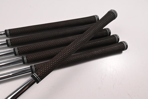 Left Hand Taylormade Qi Max Irons / 6-PW+GW / Regular Flex KBS Tour Lite Shafts