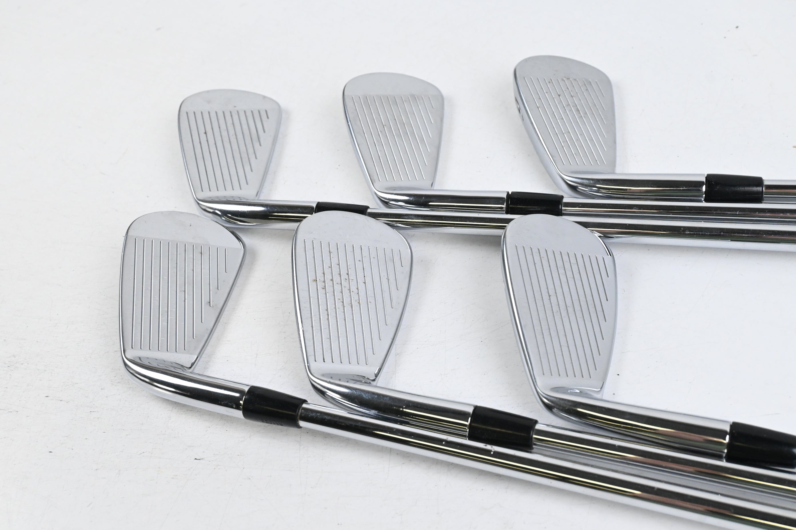 Titleist 718 AP2 Irons / 4-9i / Stiff Flex Project X Precision Rifle Shafts