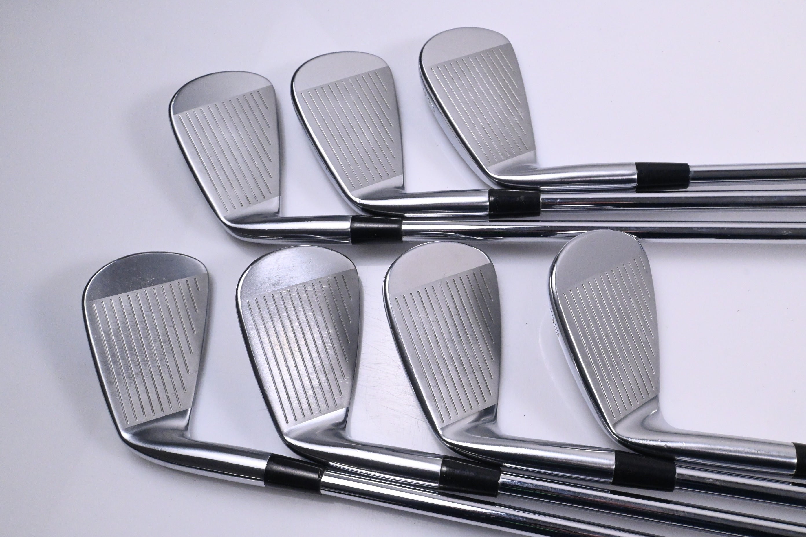 Mizuno Pro 243 Irons / 4-PW / Stiff Flex Dynamic Gold Mid 115 S300 Shafts