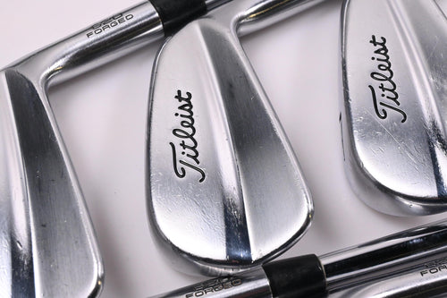 Titleist MB 620 Irons / 5-PW / Stiff Flex AMT Tour White S300 Shafts
