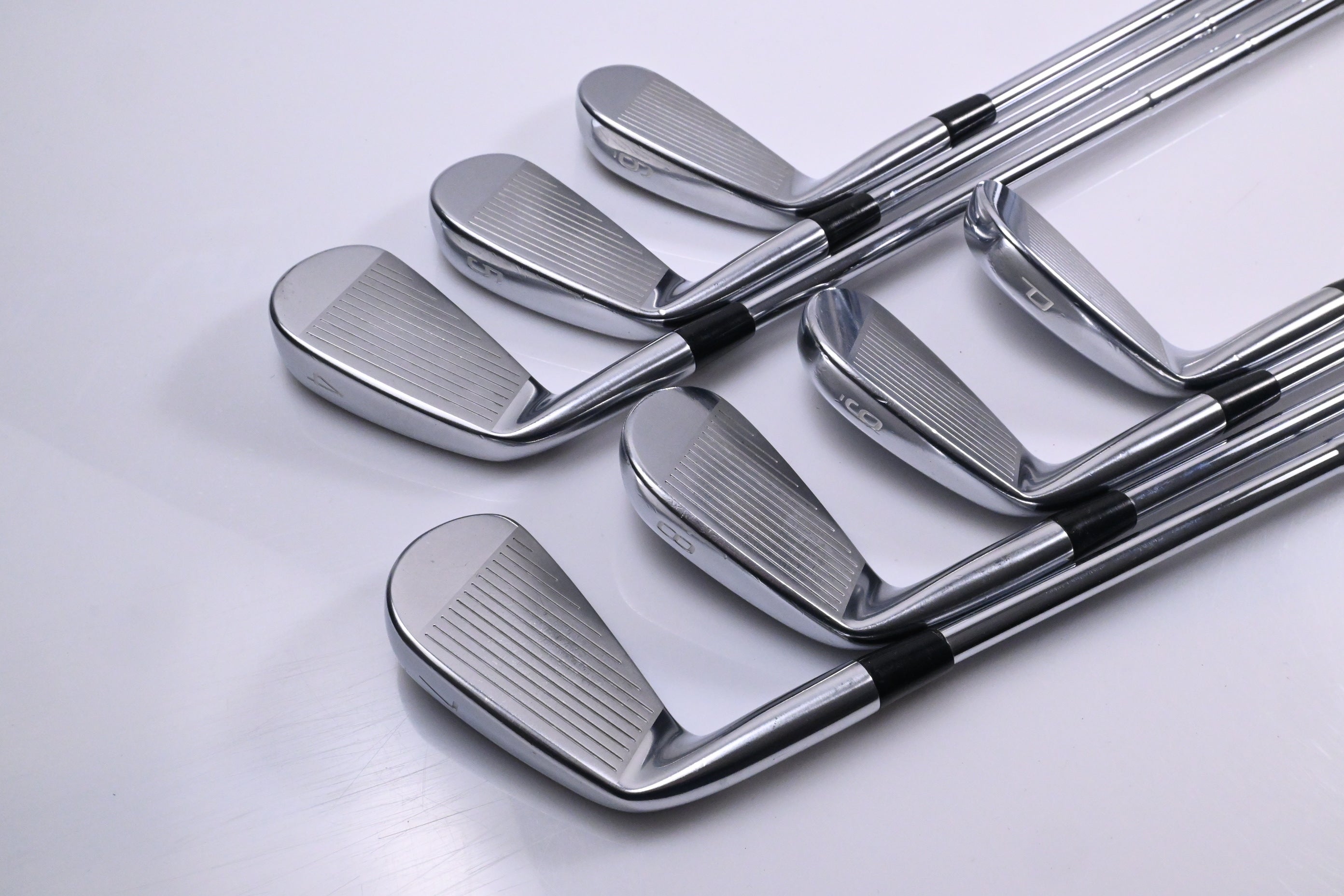 Mizuno Pro 243 Irons / 4-PW / Stiff Flex Dynamic Gold Mid 115 S300 Shafts