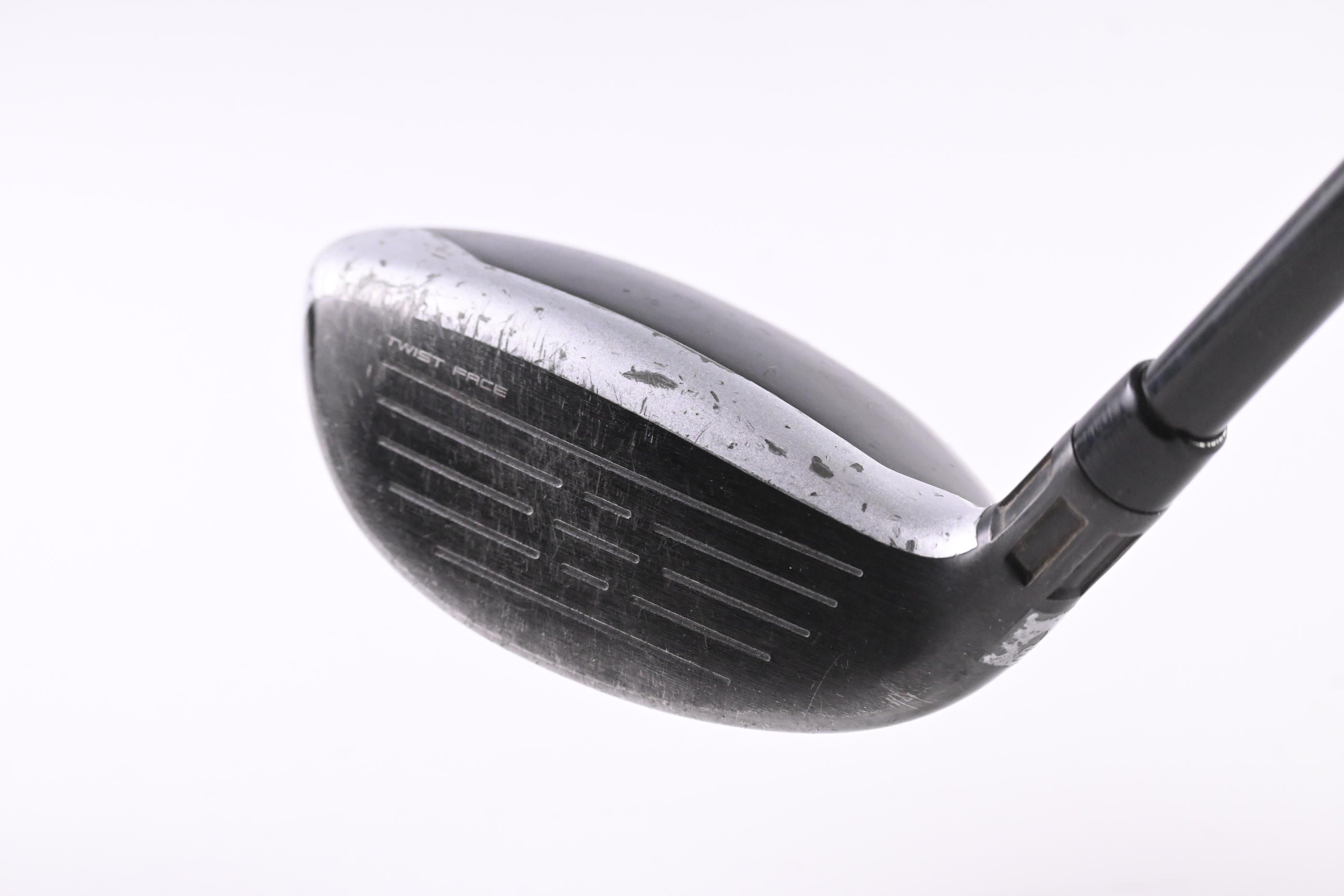 Taylormade M6 #4 Hybrid / 22 Degree  / Regular Flex Fujikura Atmos Orange 6