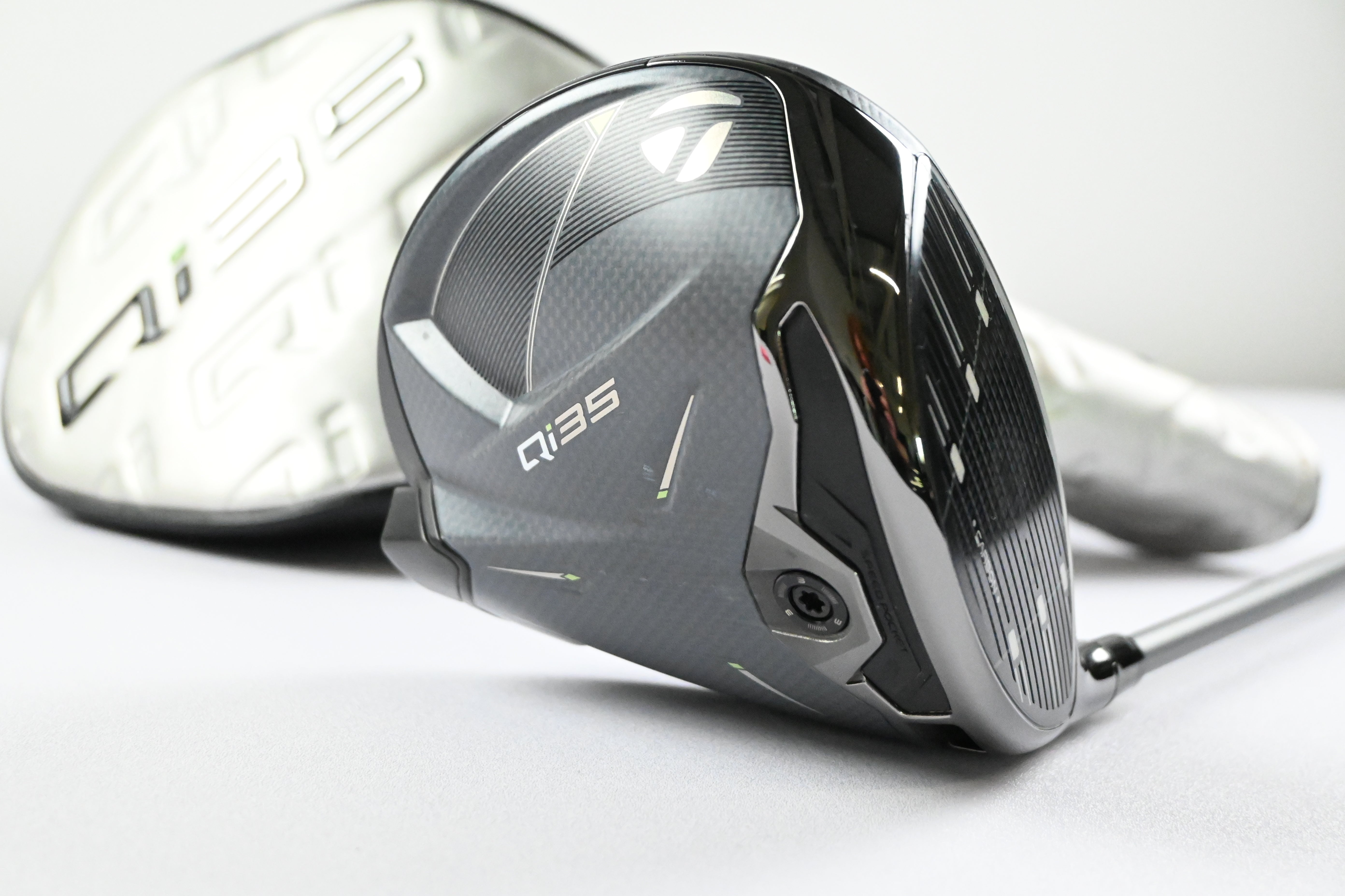 Taylormade Qi35 Driver / 9 Degree / Stiff Flex Fujikura Air Speeder 50