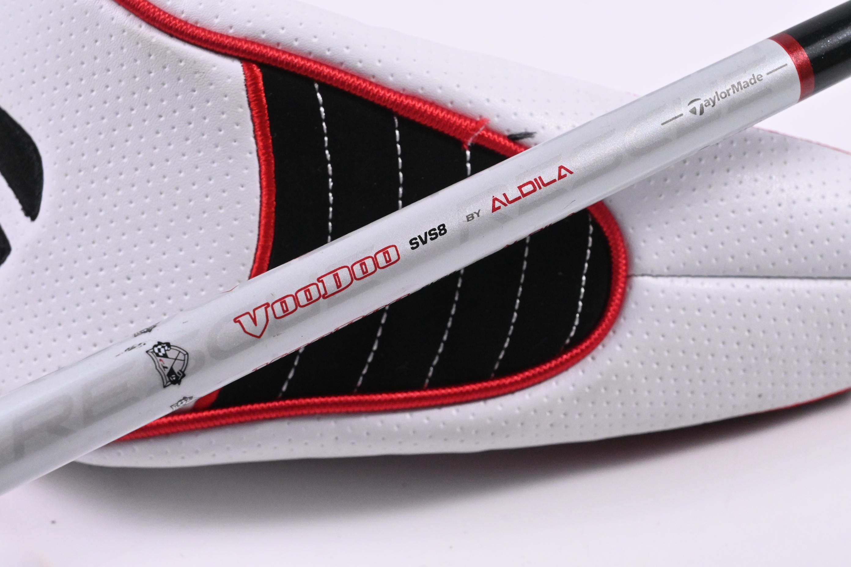 Taylormade Rescue 2009 #3 Hybrid / 19 Degree / Stiff Flex Aldila Voodoo SVS8