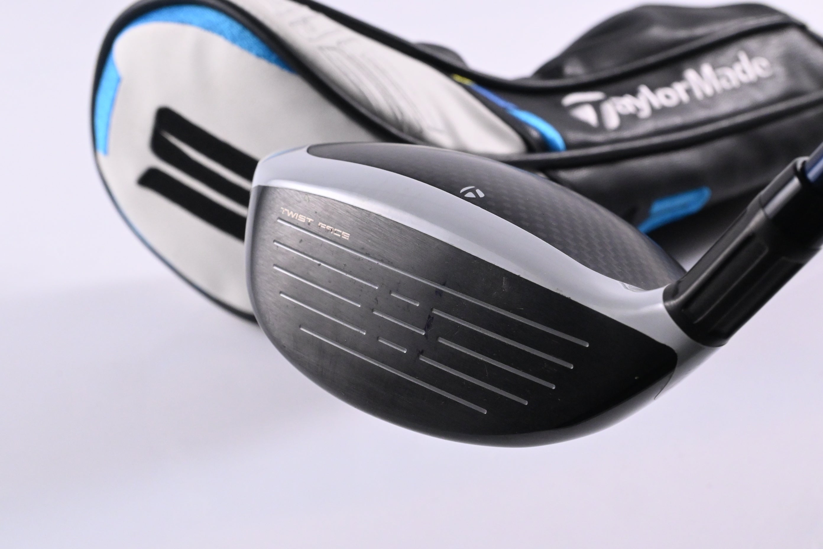 Taylormade SIM2 Max #3 Wood / 15 Degree / Regular Flex Ventus Blue 5 Shaft