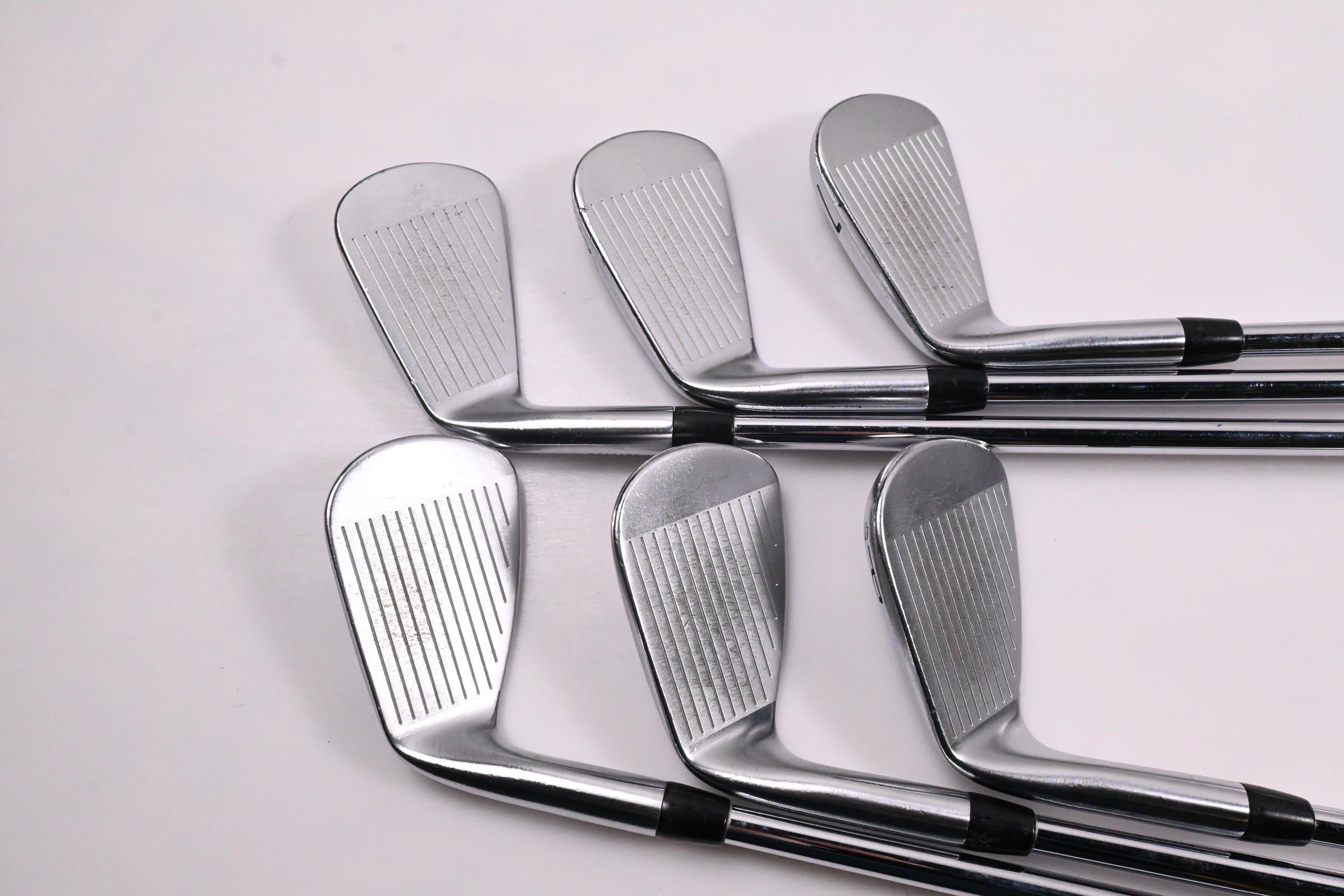 Titleist MB 620 Irons / 5-PW / Stiff Flex AMT Tour White S300 Shafts
