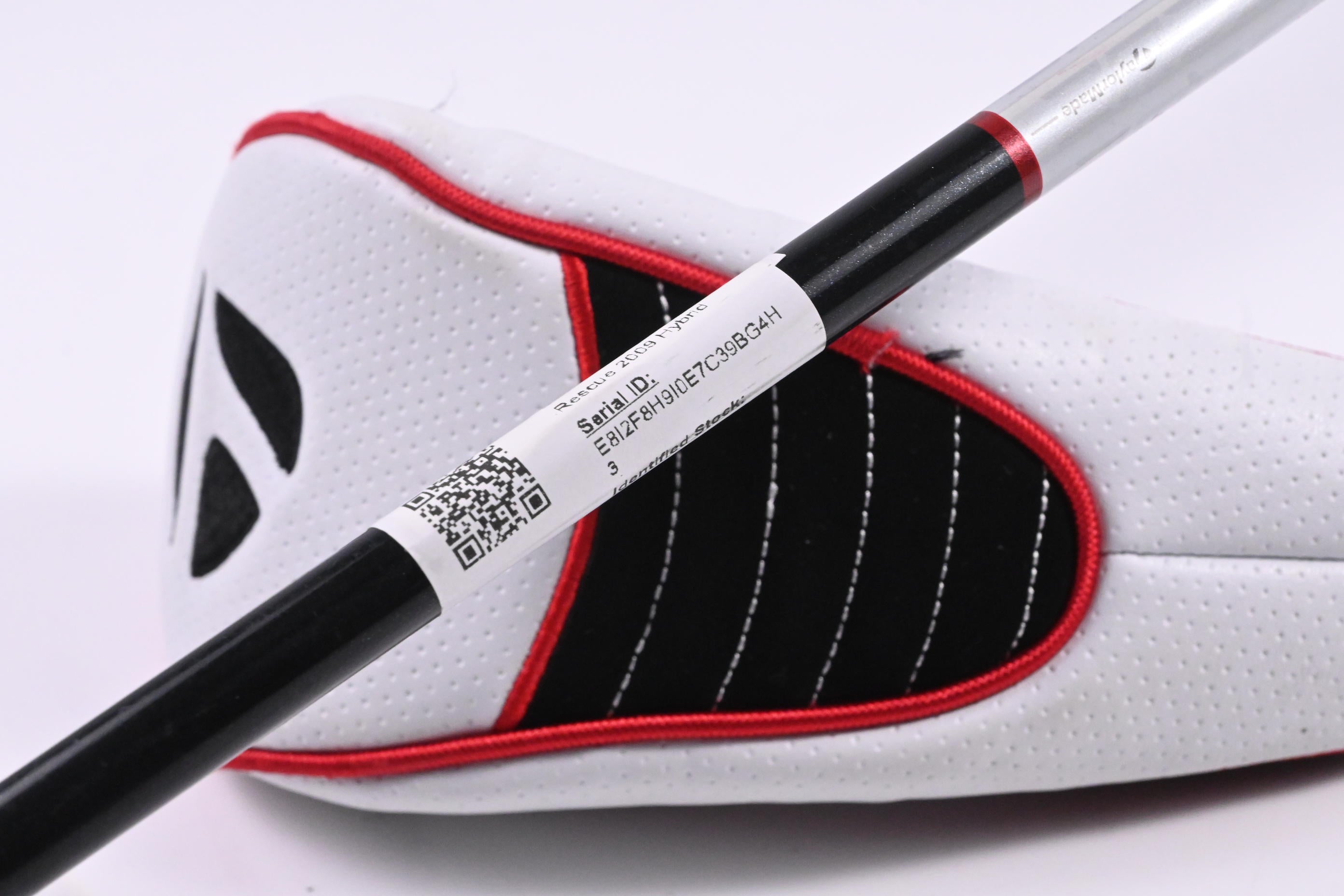Taylormade Rescue 2009 #3 Hybrid / 19 Degree / Stiff Flex Aldila Voodoo SVS8