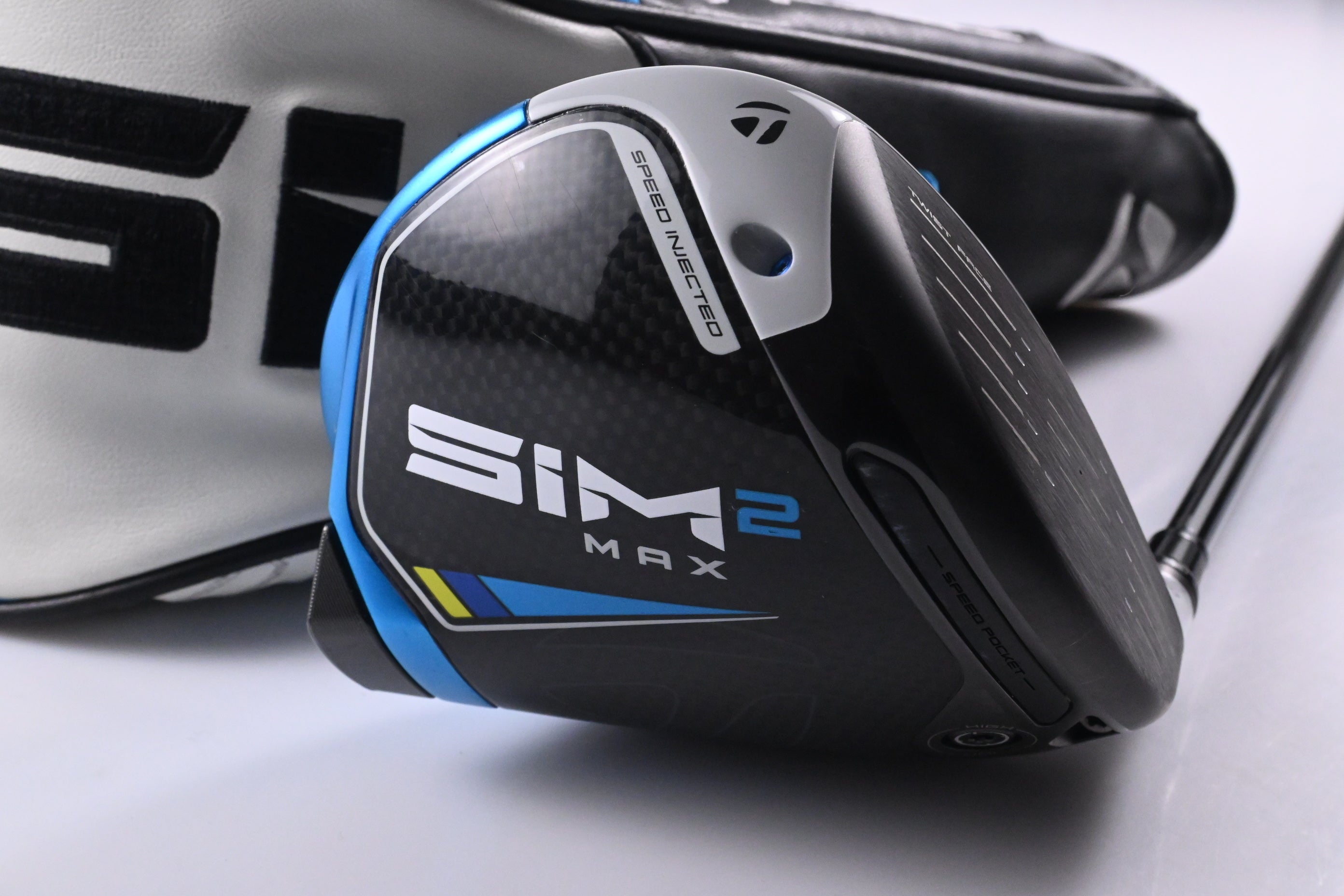 Taylormade SIM2 Max Driver / 10.5 Degree / Stiff Flex Ventus Red 5 Shaft