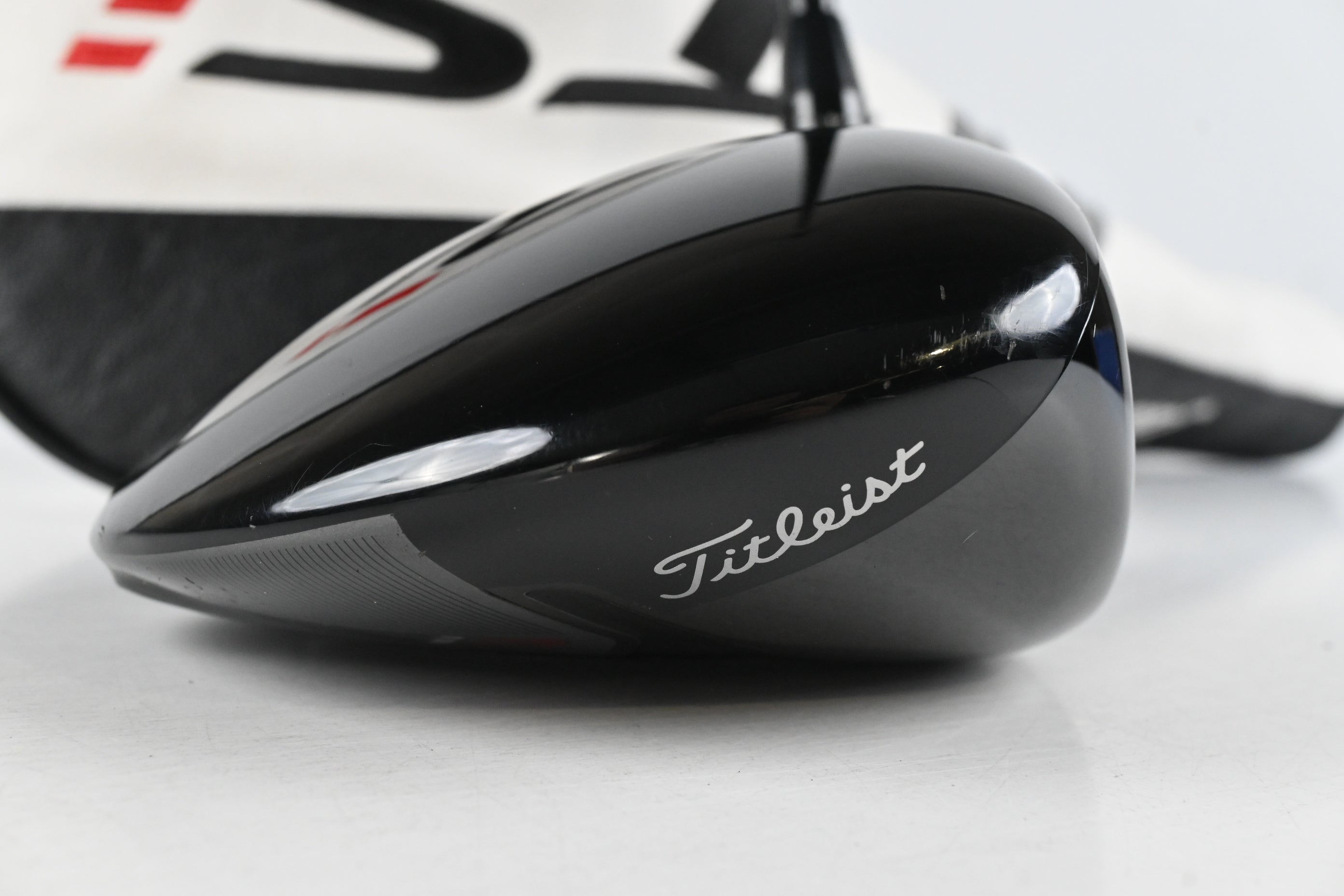 Titleist TSi2 Driver / 9 Degree / Stiff Flex Tensei AV Blue 55 Shaft