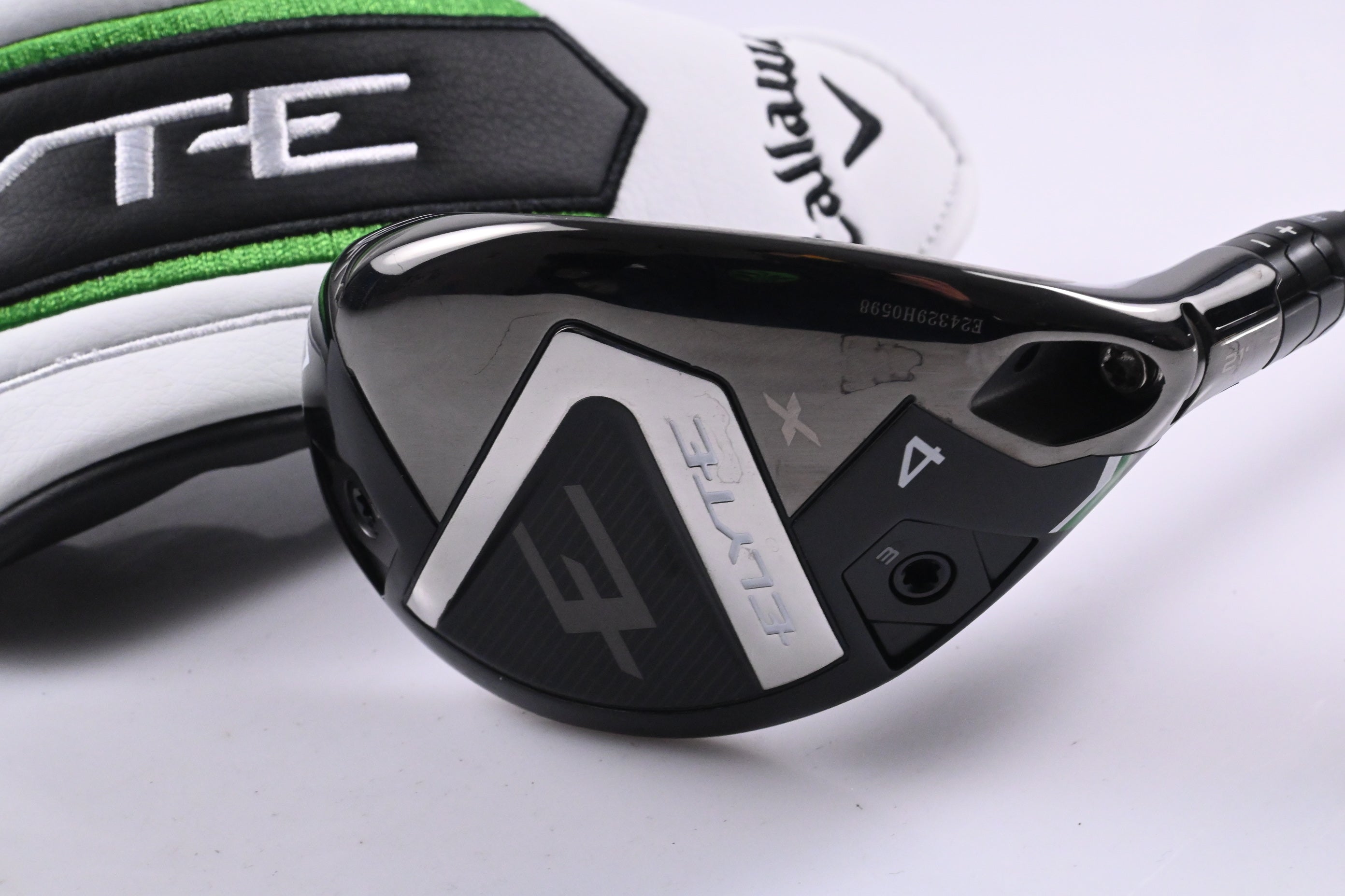 Callaway Elyte X #4 Hybrid / 21 Degree / Senior Flex Vanquish 5 Shaft