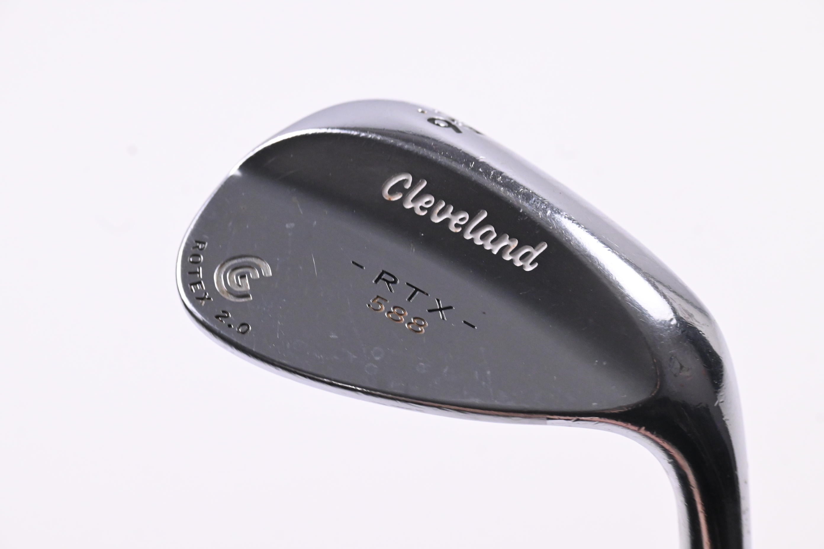 Cleveland 588 RTX 2.0 Sand Wedge / 56 Degree / Wedge Flex Dynamic Gold Shaft