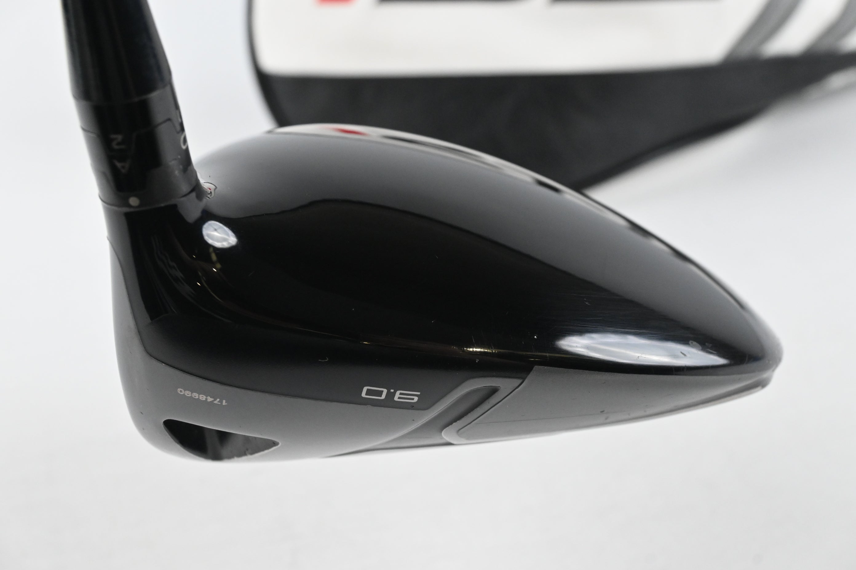 Titleist TSi2 Driver / 9 Degree / Stiff Flex Tensei AV Blue 55 Shaft