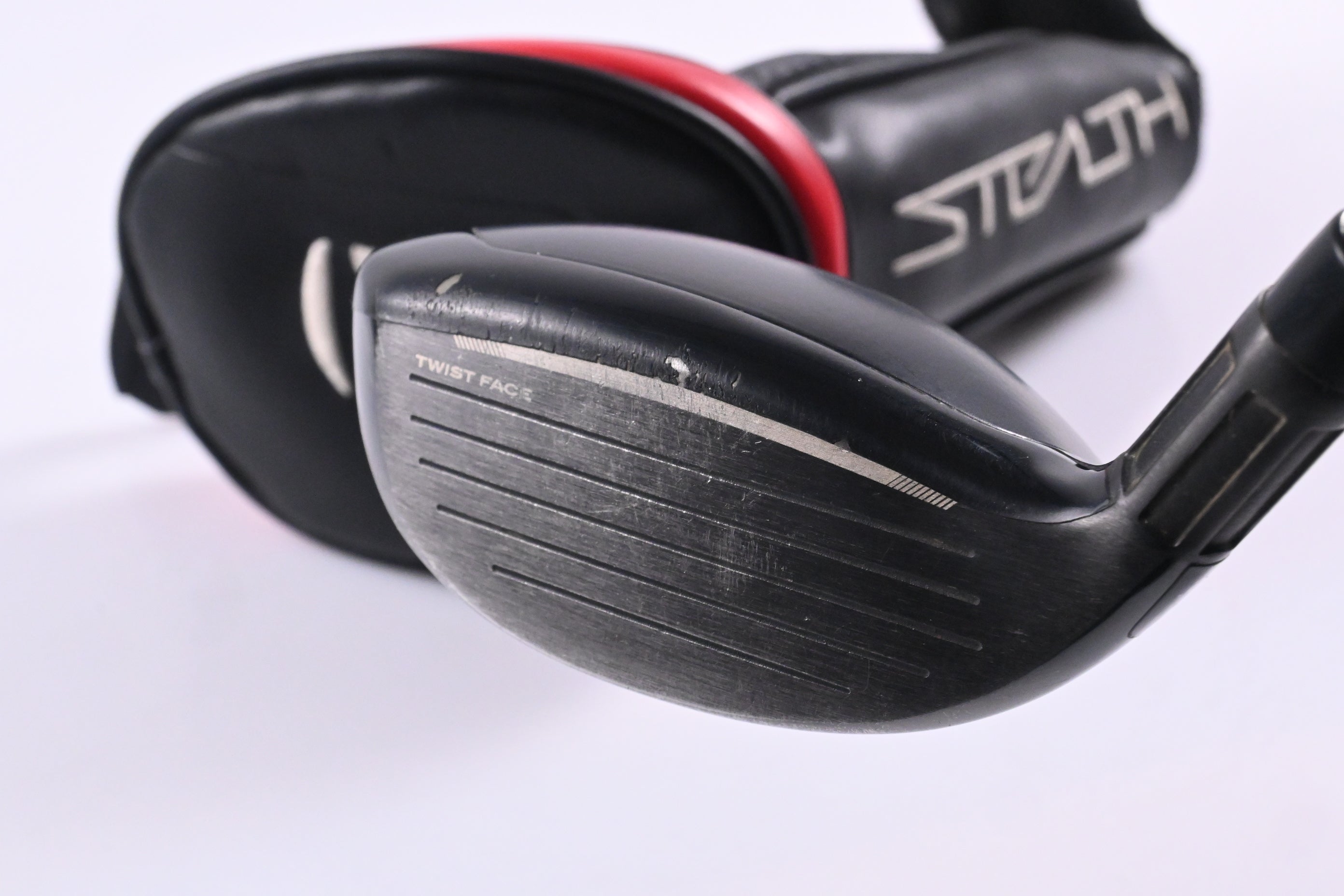 Taylormade Stealth #4 Hybrid / 22 Degree / Regular Flex Ventus Red 6 Shaft