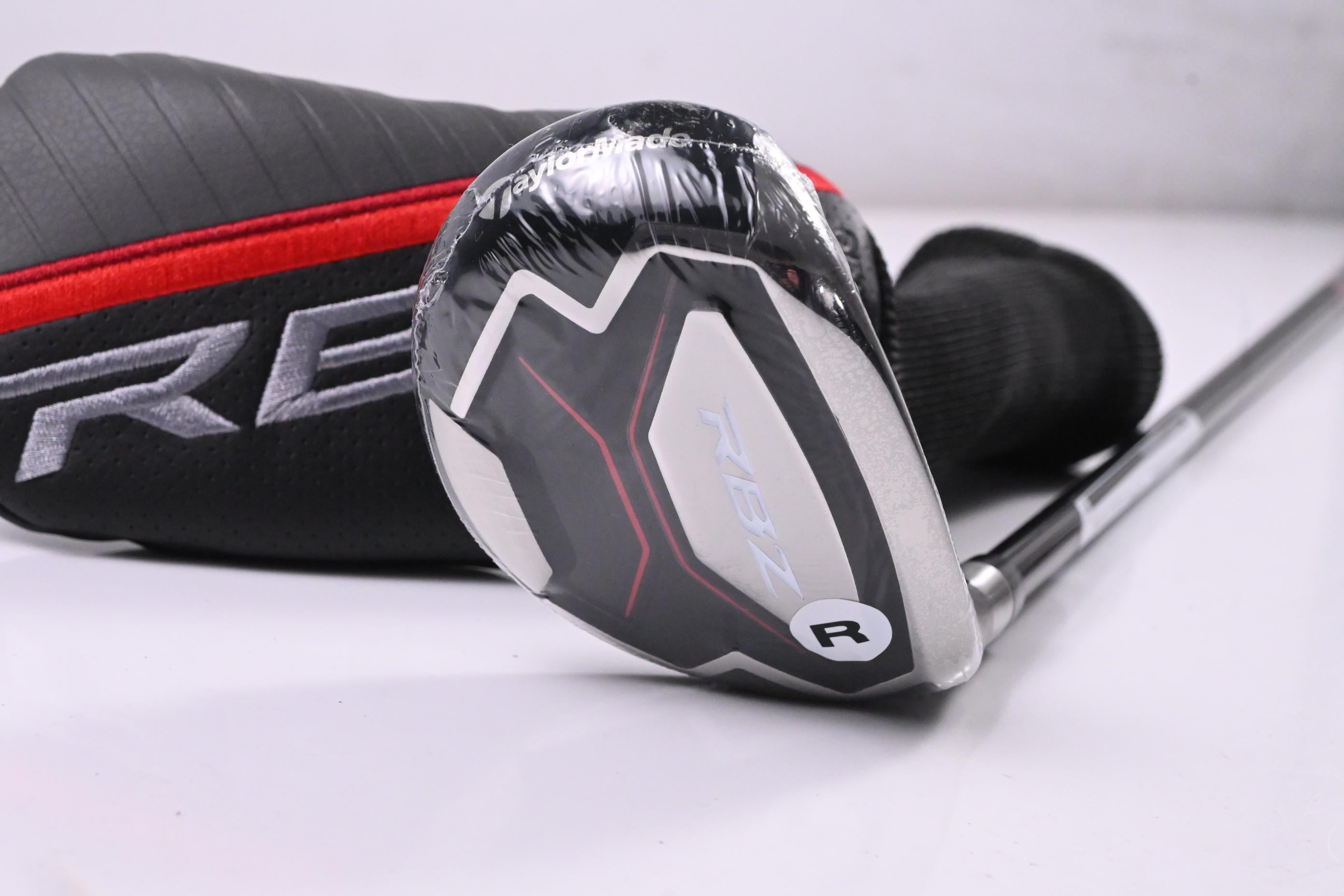 Taylormade RBZ Black #4 Hybrid / 22 Degree / Regular Flex Taylormade RBZ 65