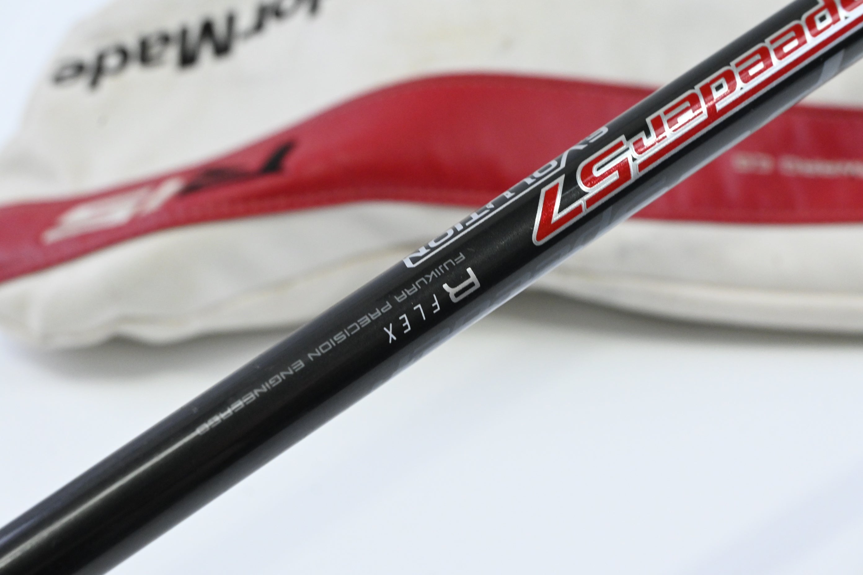 Taylormade R15 Black Driver / 10.5 Degree / Regular Flex Fujikura Speeder 57