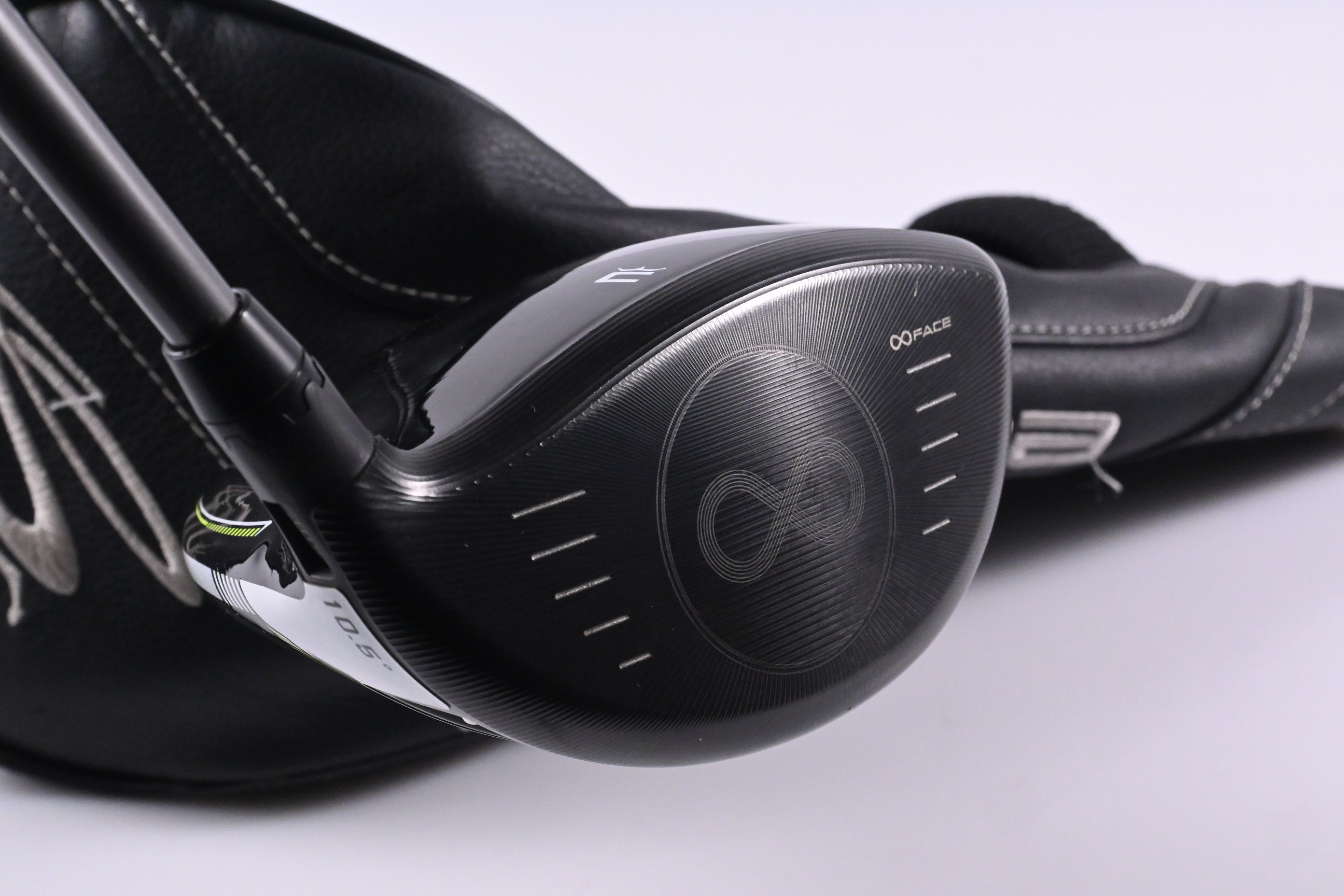 Left Hand Cobra King Radspeed XB Driver / 10.5 Degree / Stiff Flex Evenflow Riptide CB 50