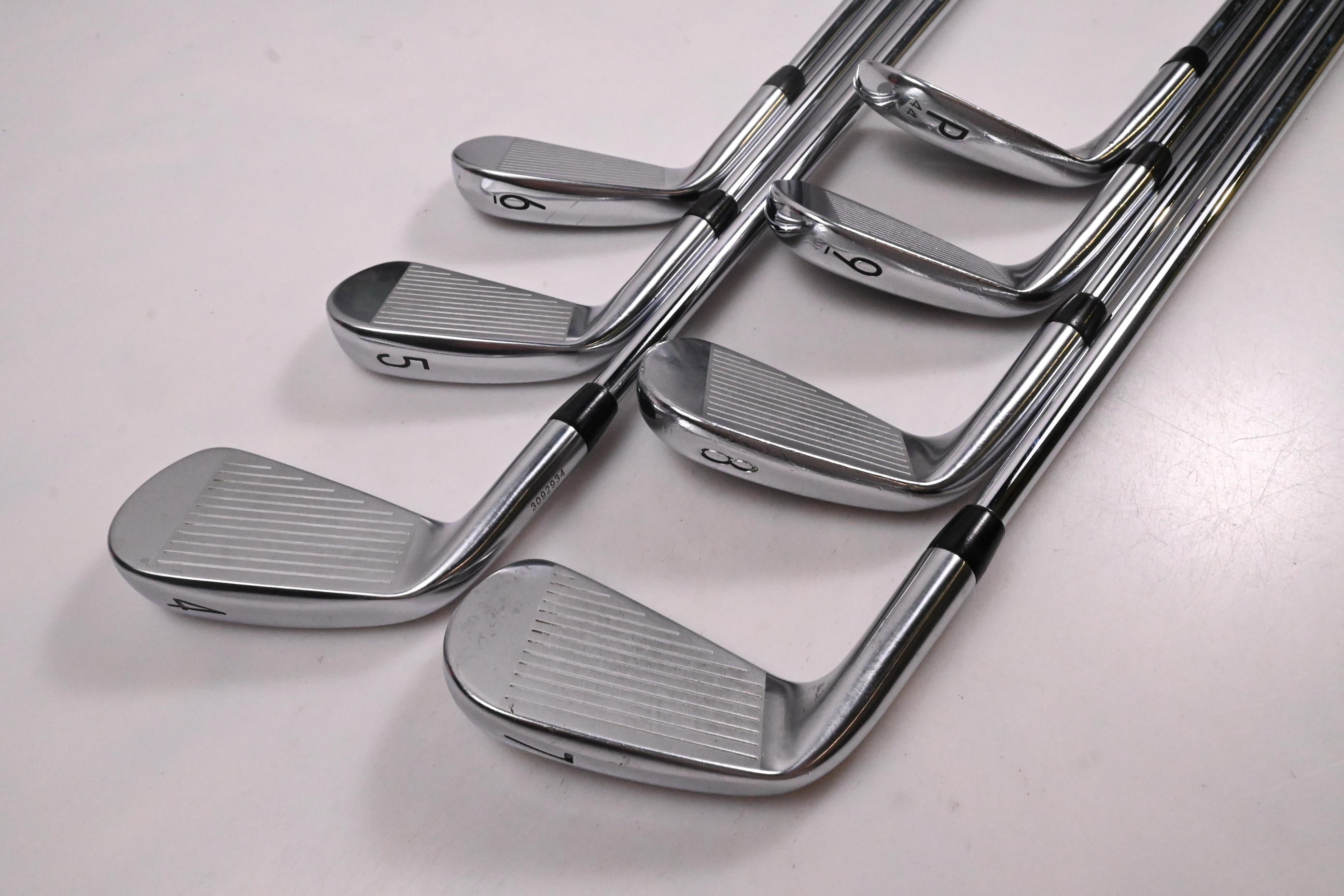 Titleist T100 S 2019 Irons / 4-PW / Stiff Flex Project X LZ 120 Shafts