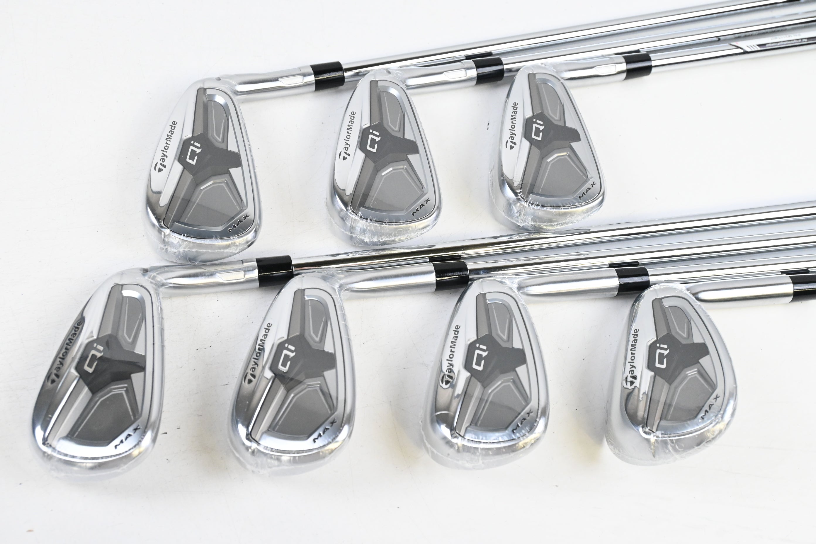 Taylormade Qi Max Irons / 5-PW+SW / Regular Flex KBS MAX MT 85 Shafts