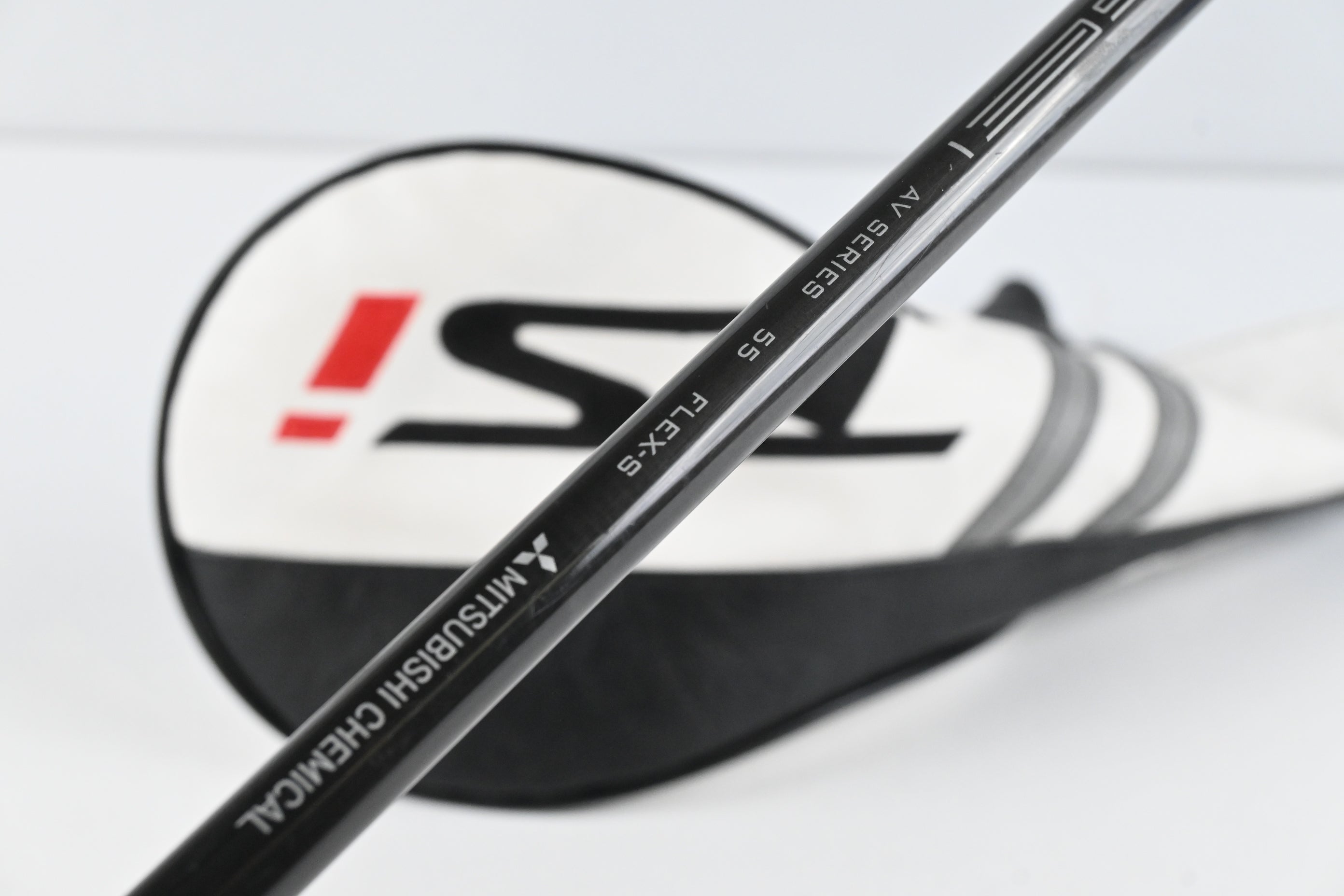 Titleist TSi2 Driver / 9 Degree / Stiff Flex Tensei AV Blue 55 Shaft