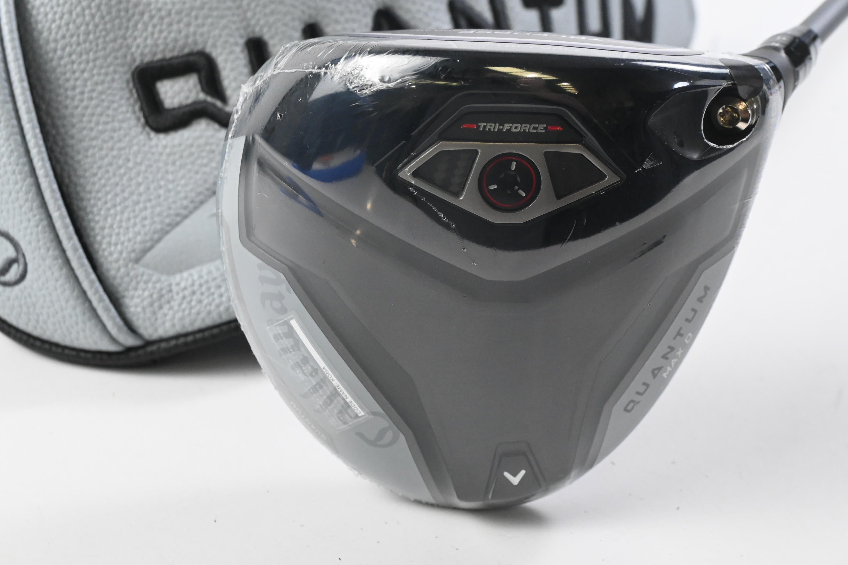 Callaway Quantum Max D Driver / 10.5 Degree / Regular Flex Denali Frost Silver