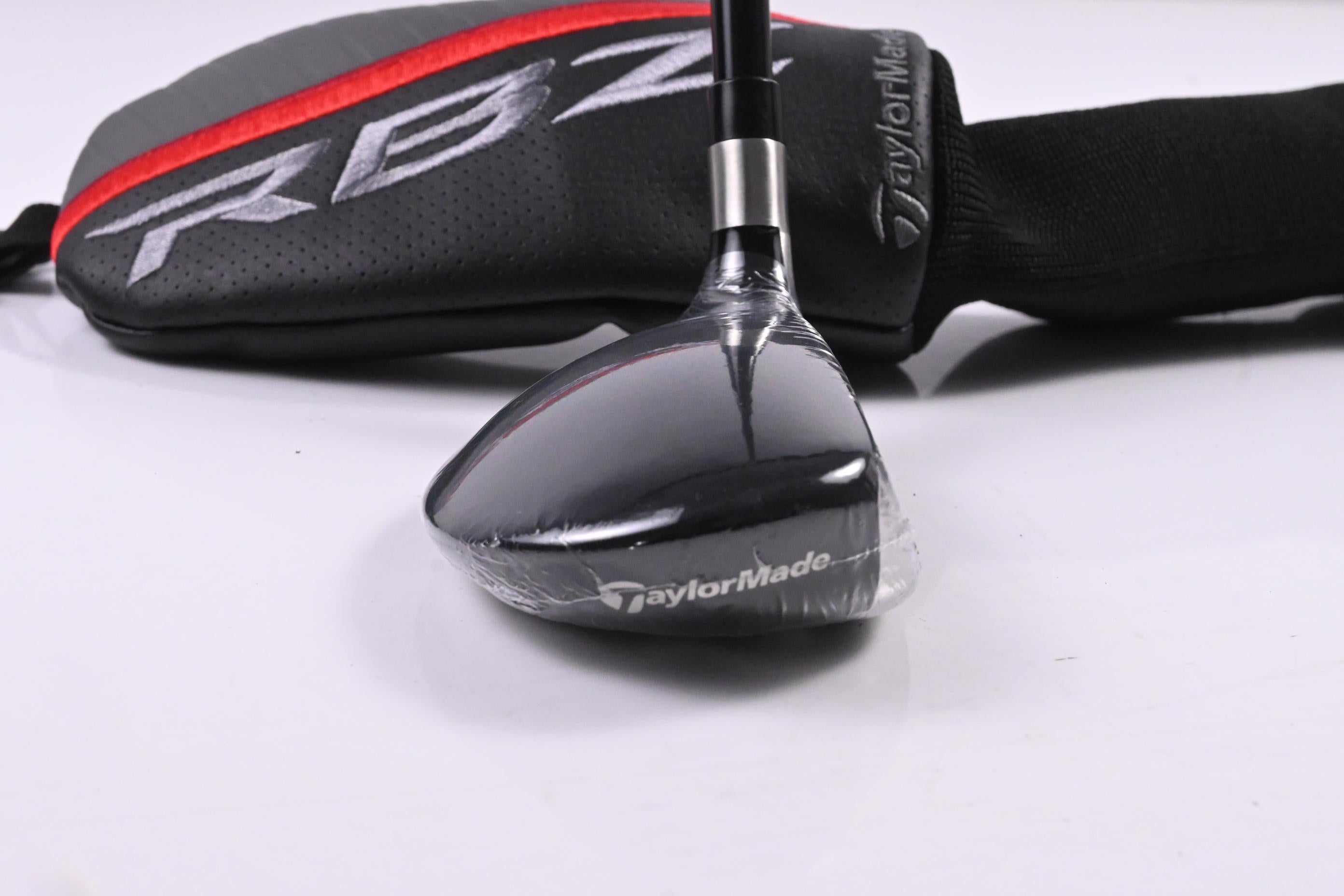 Taylormade RBZ Black #4 Hybrid / 22 Degree / Regular Flex Taylormade RBZ 65
