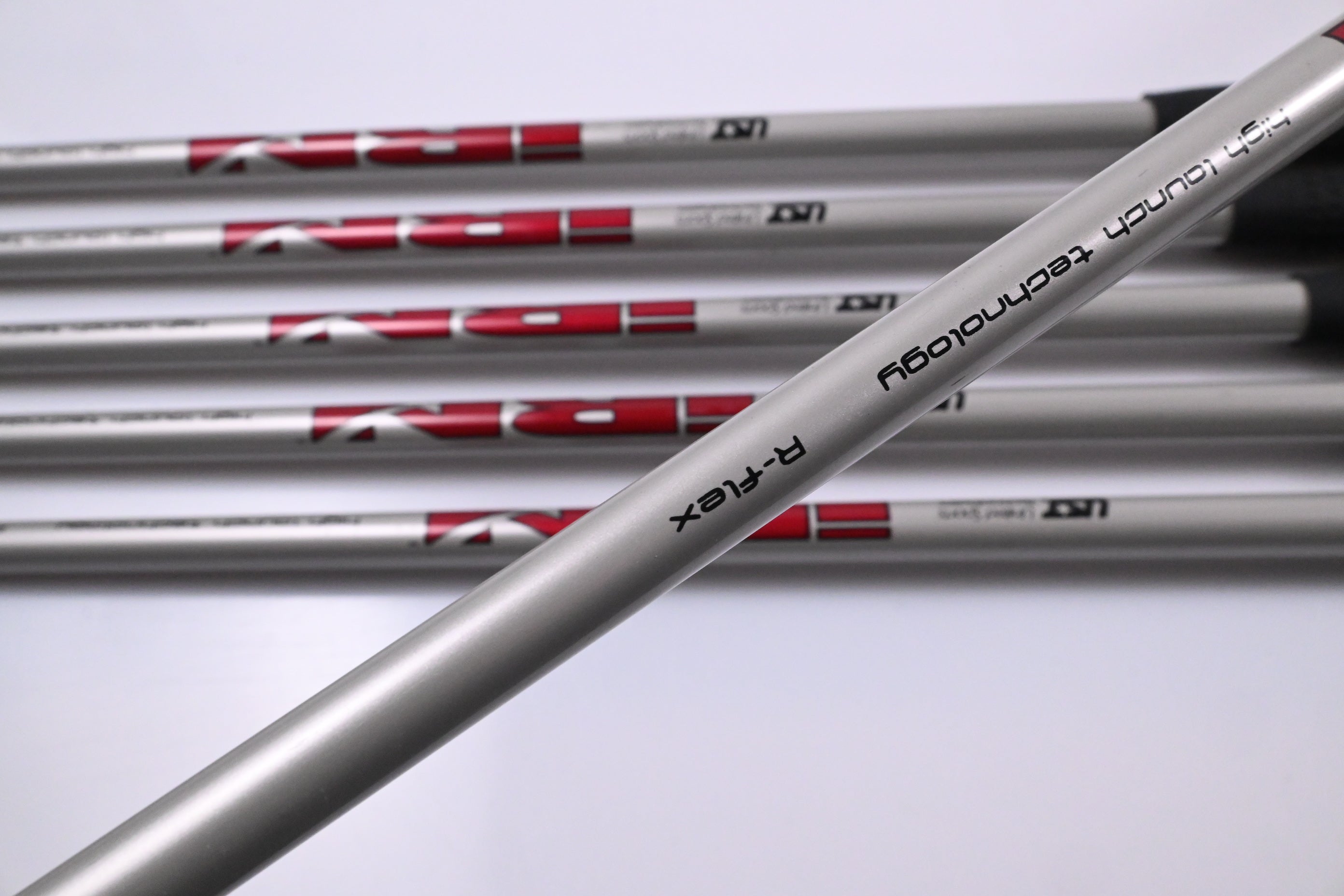 Left Hand Lynx Parallax 2017 Irons / 5-PW / Regular Flex UST iRN Shafts