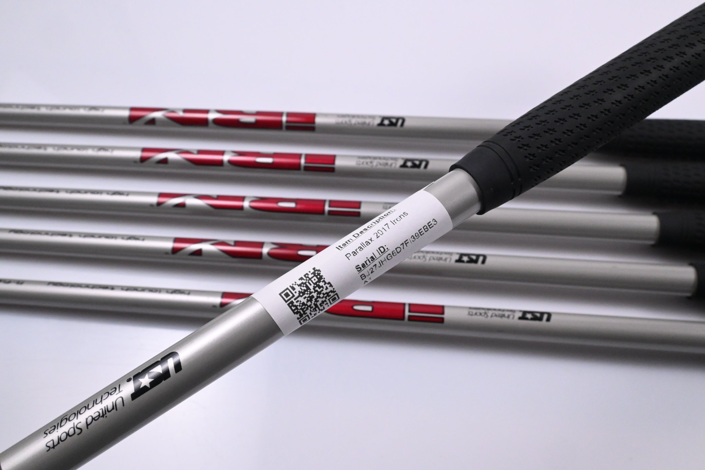 Left Hand Lynx Parallax 2017 Irons / 5-PW / Regular Flex UST iRN Shafts