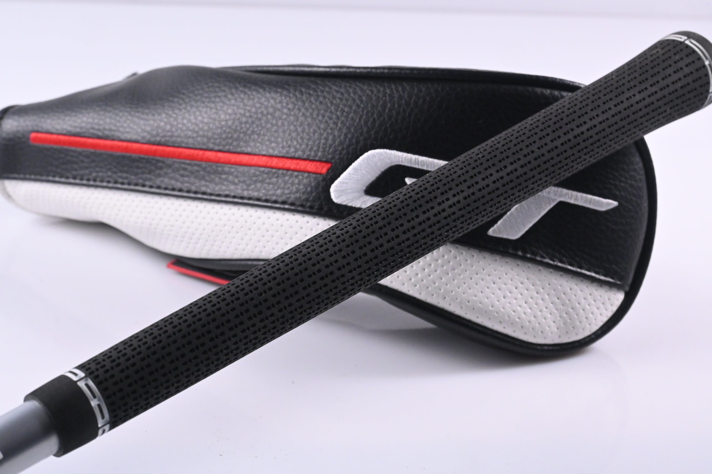 Titleist GT2 #5 Hybrid / 24 Degree / Regular Flex Air Speeder 50HB Shaft