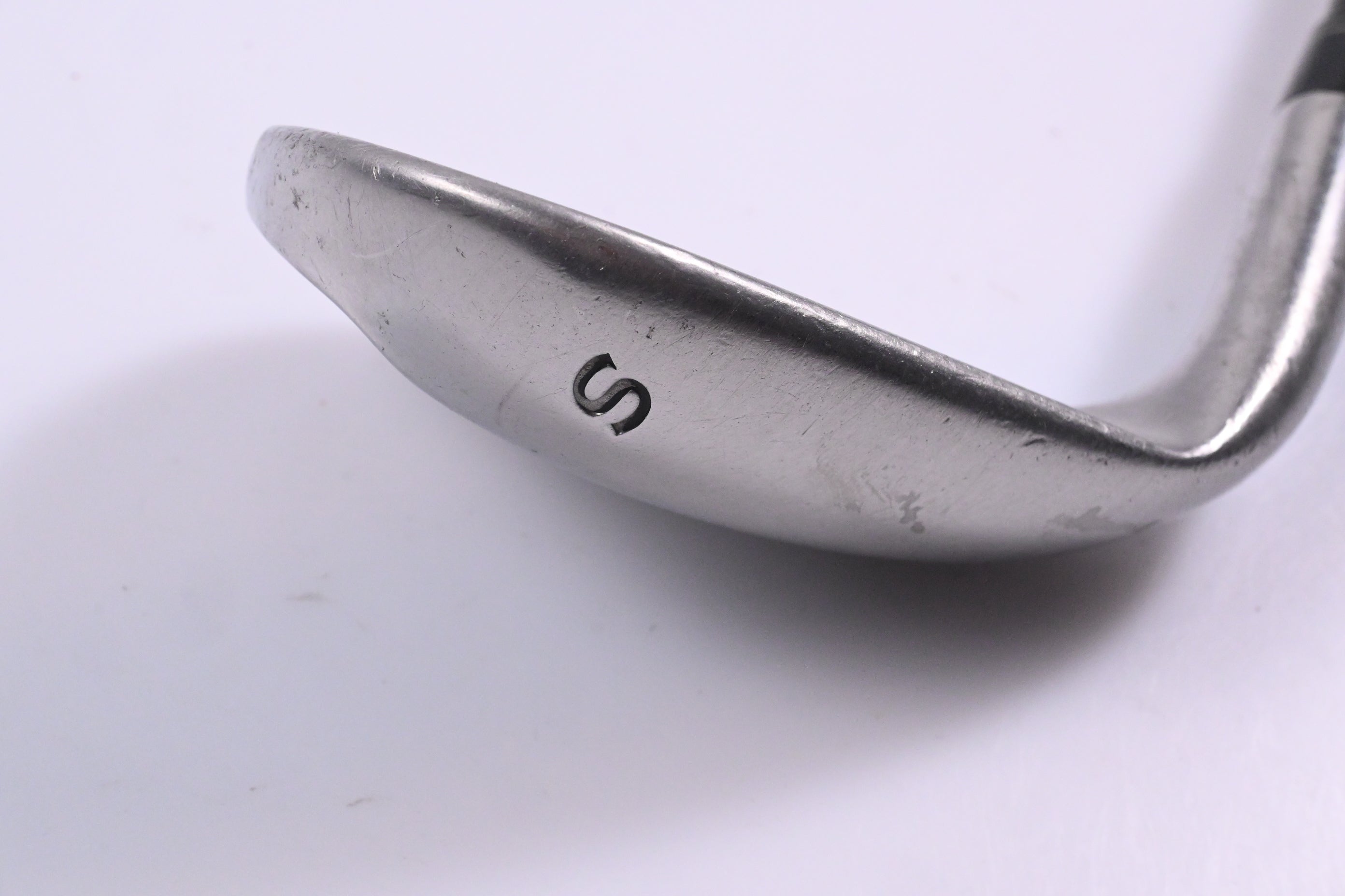 Taylormade R7 Sand Wedge / 54 Degree / Regular Flex Taylormade REAX 65 Shaft