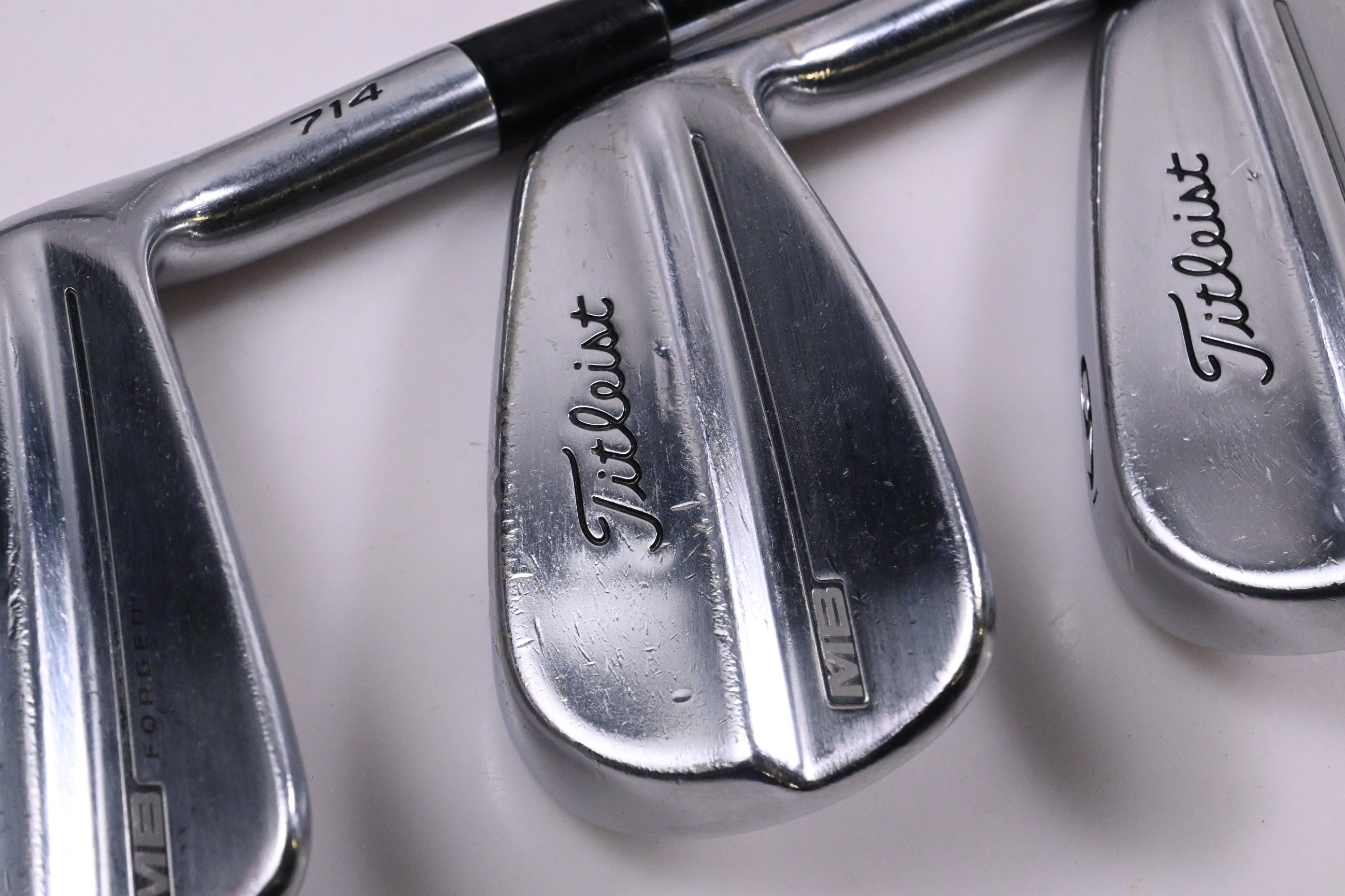 Titleist 714 MB Irons / 5-9i / Stiff Flex Dynamic Gold S300 Shafts