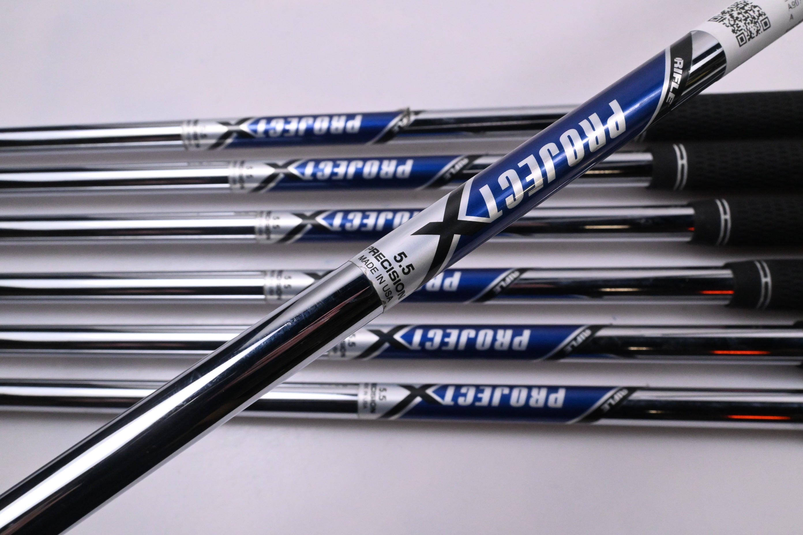Mizuno JPX 923 Tour Irons / 4-PW / Regular Flex Project X Shafts