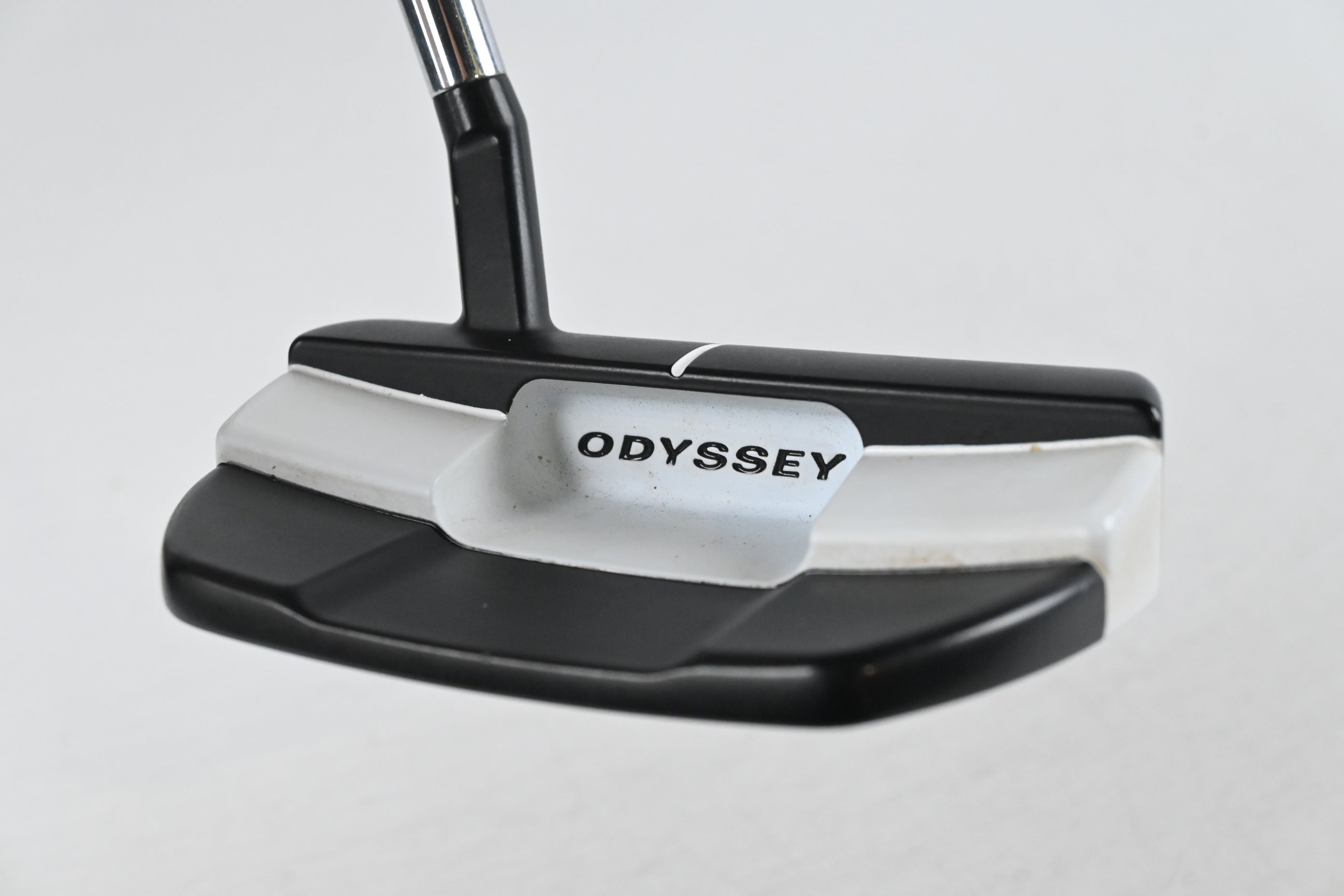 Odyssey White Hot Versa Three T Putter / 34 Inch