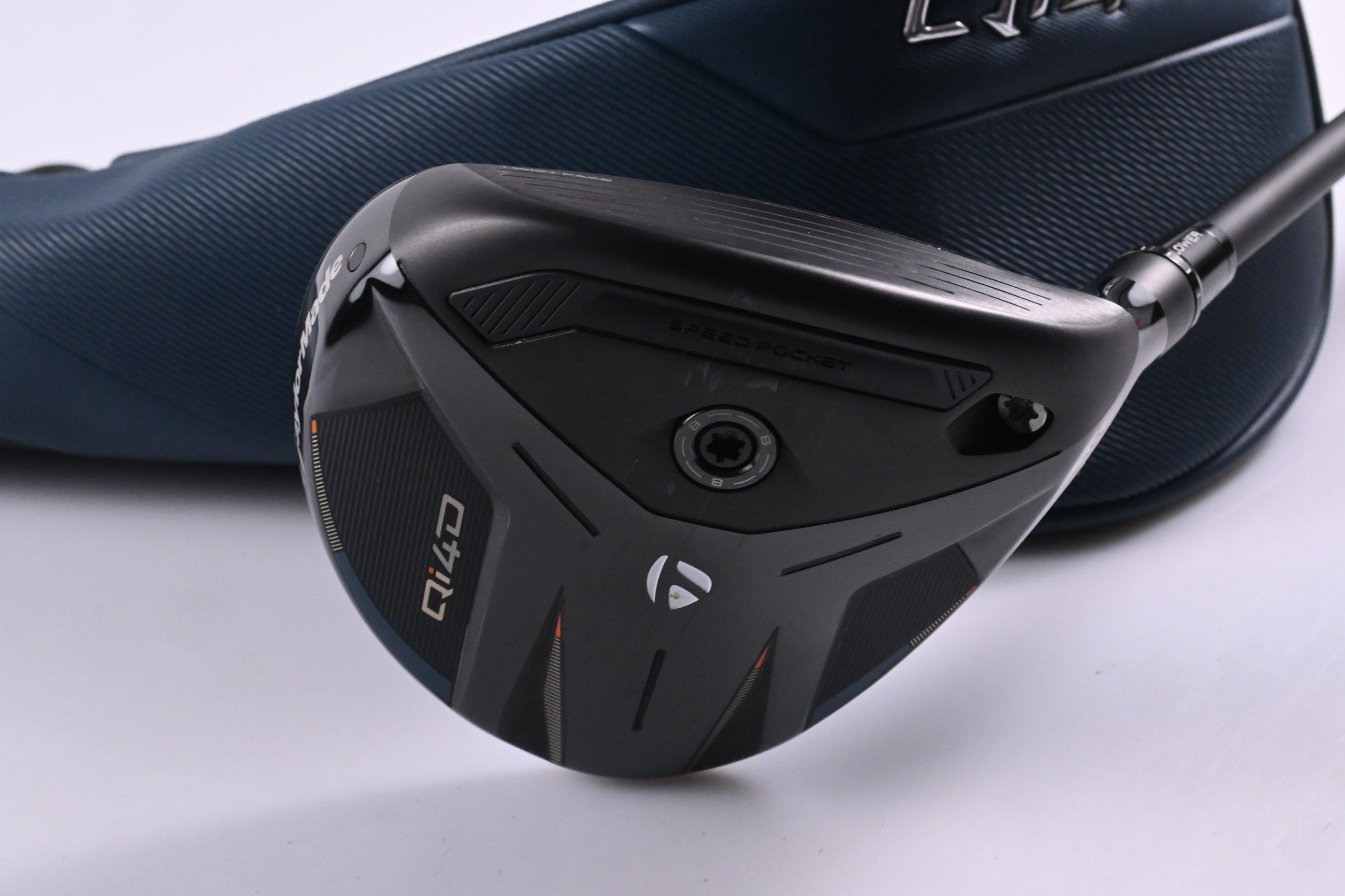 Taylormade Qi4D #5 Wood / 18 Degree / Stiff Flex Reax 65 Shaft