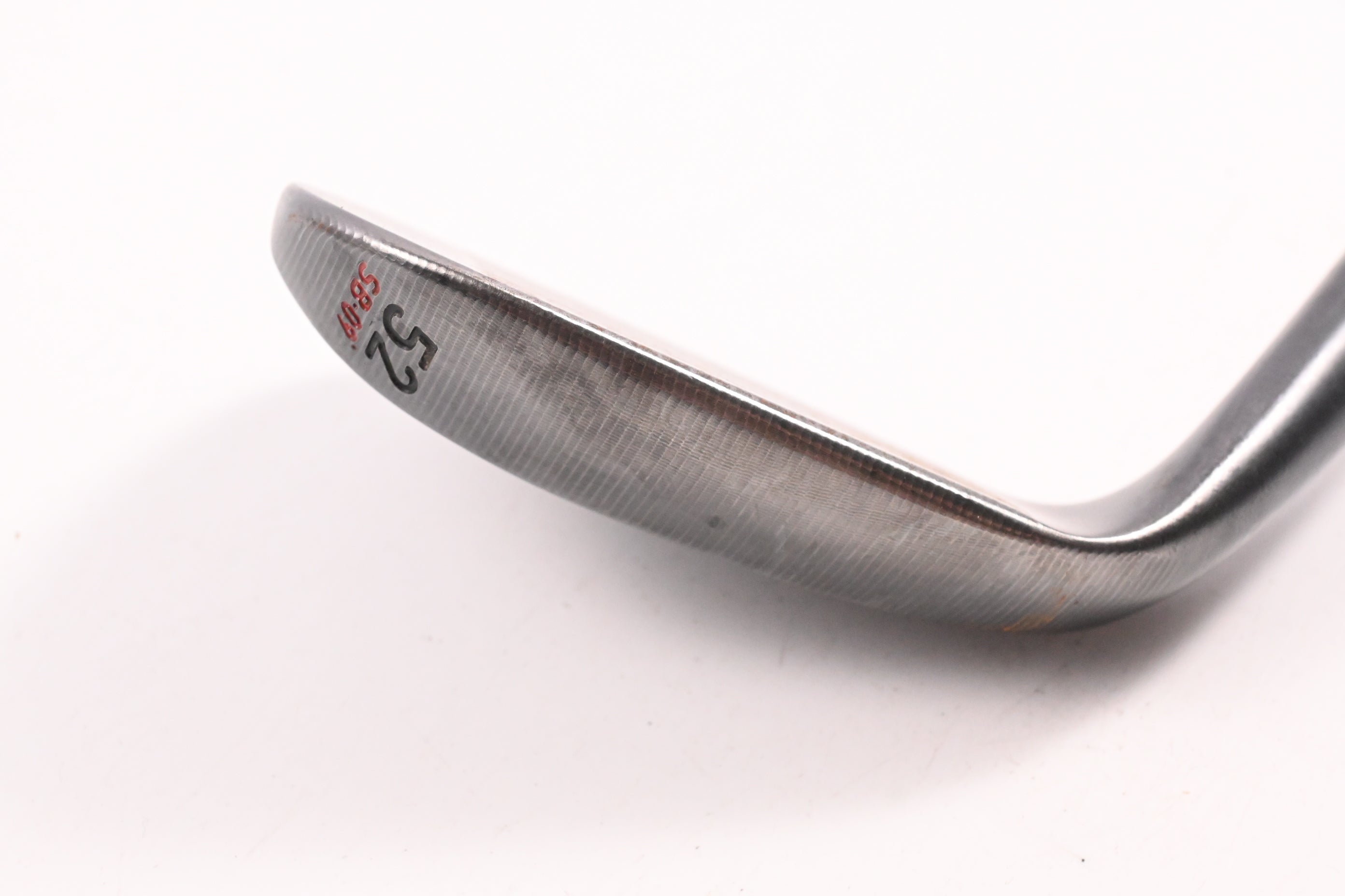 Taylormade Milled Grind 2 Gap Wedge / 52 Degree / X-Flex Dynamic Gold Shaft