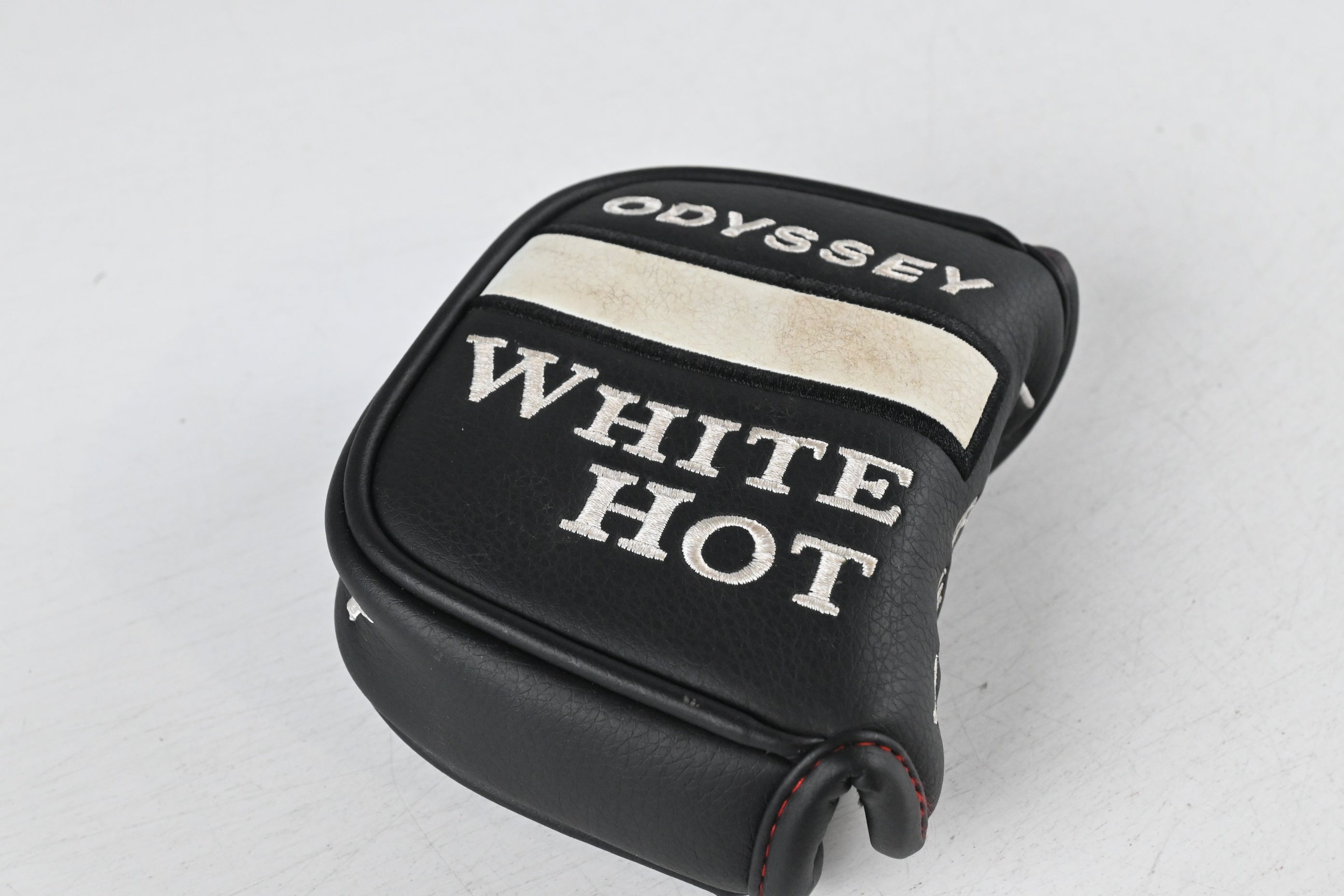 Odyssey White Hot Versa Three T Putter / 34 Inch