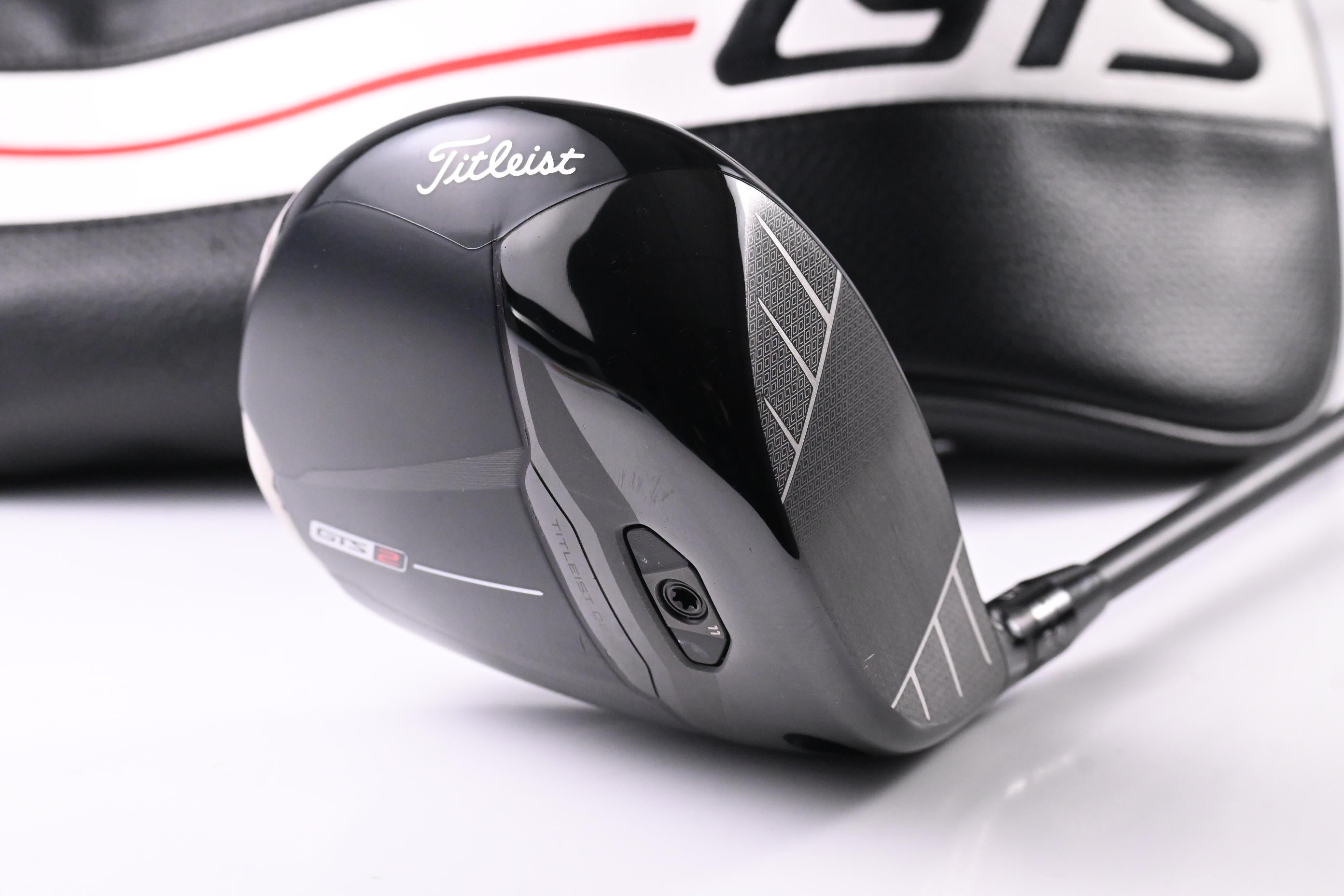 Titleist GTS2 Driver / 10 Degree / Stiff Flex TITAN Black 60 Shaft