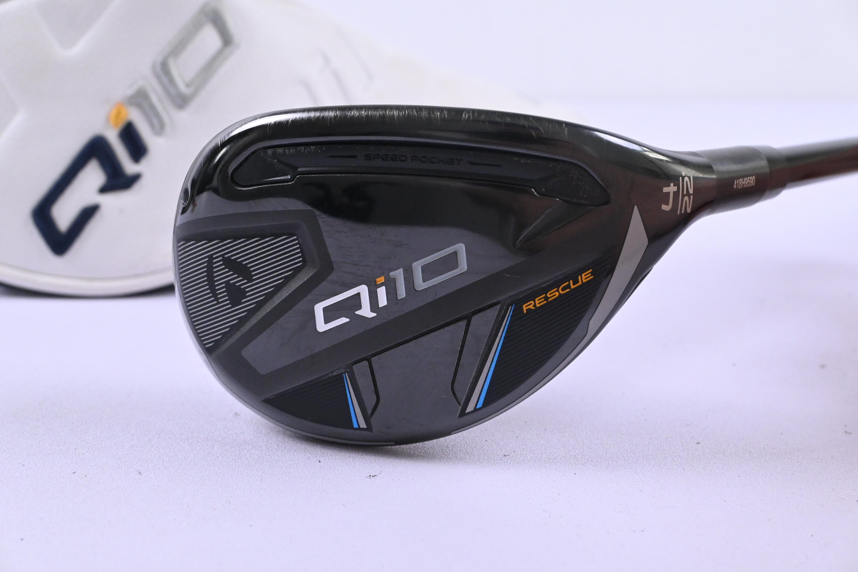 Taylormade Qi10 #4 Hybrid / 22 Degree / Regular Flex Fujikura Ventus TR Blue 6