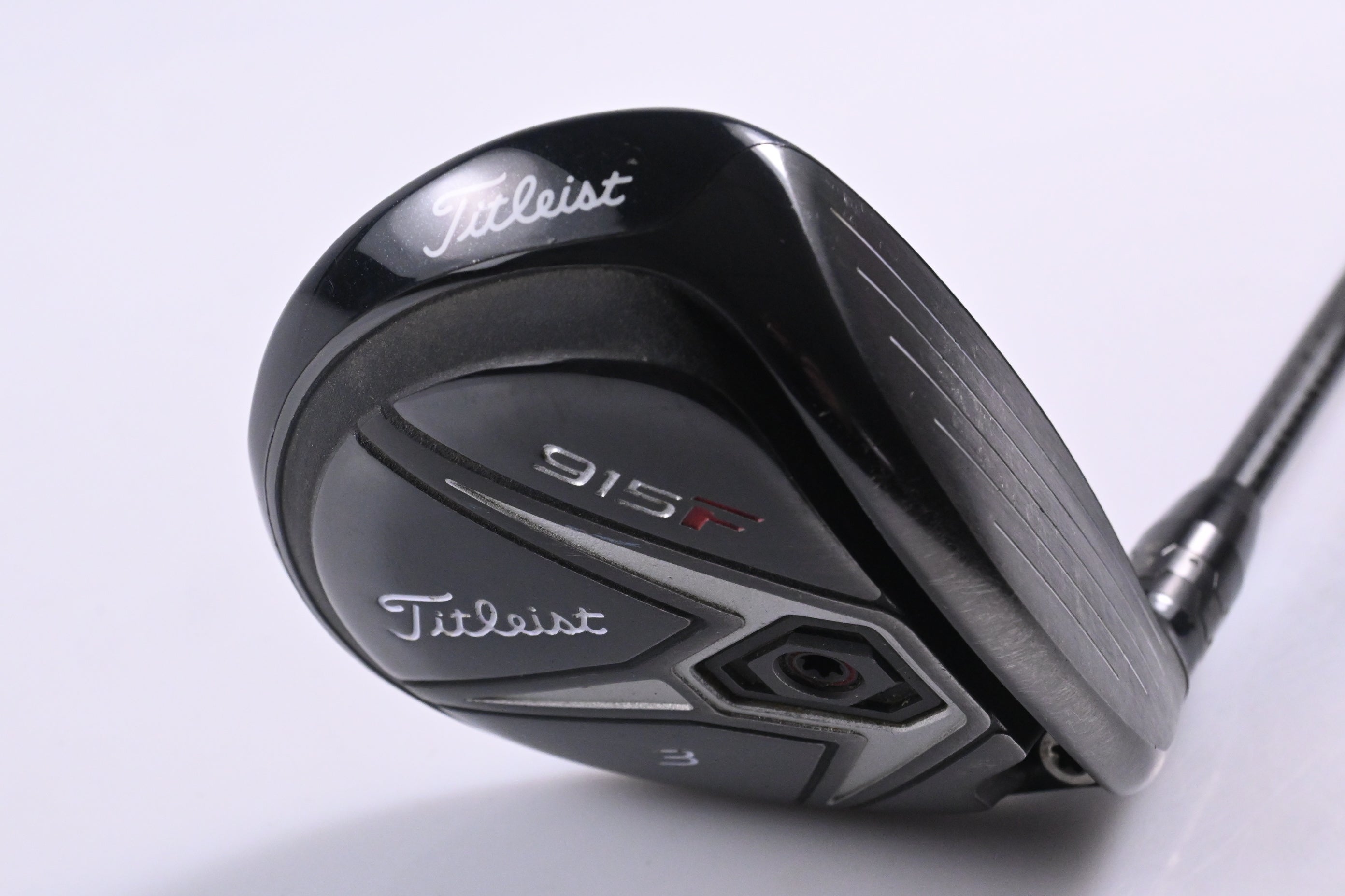 Titleist 915 F #3 Wood / 15 Degree / Stiff Flex Aldila Rip Phenom 70 Shaft