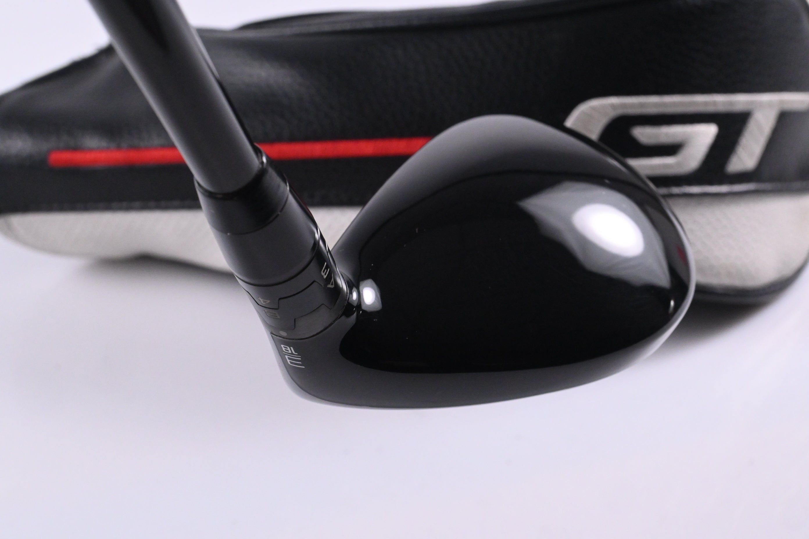 Titleist GT2 #3 Hybrid / 18 Degree / Regular Flex Tour AD VF-75 Shaft