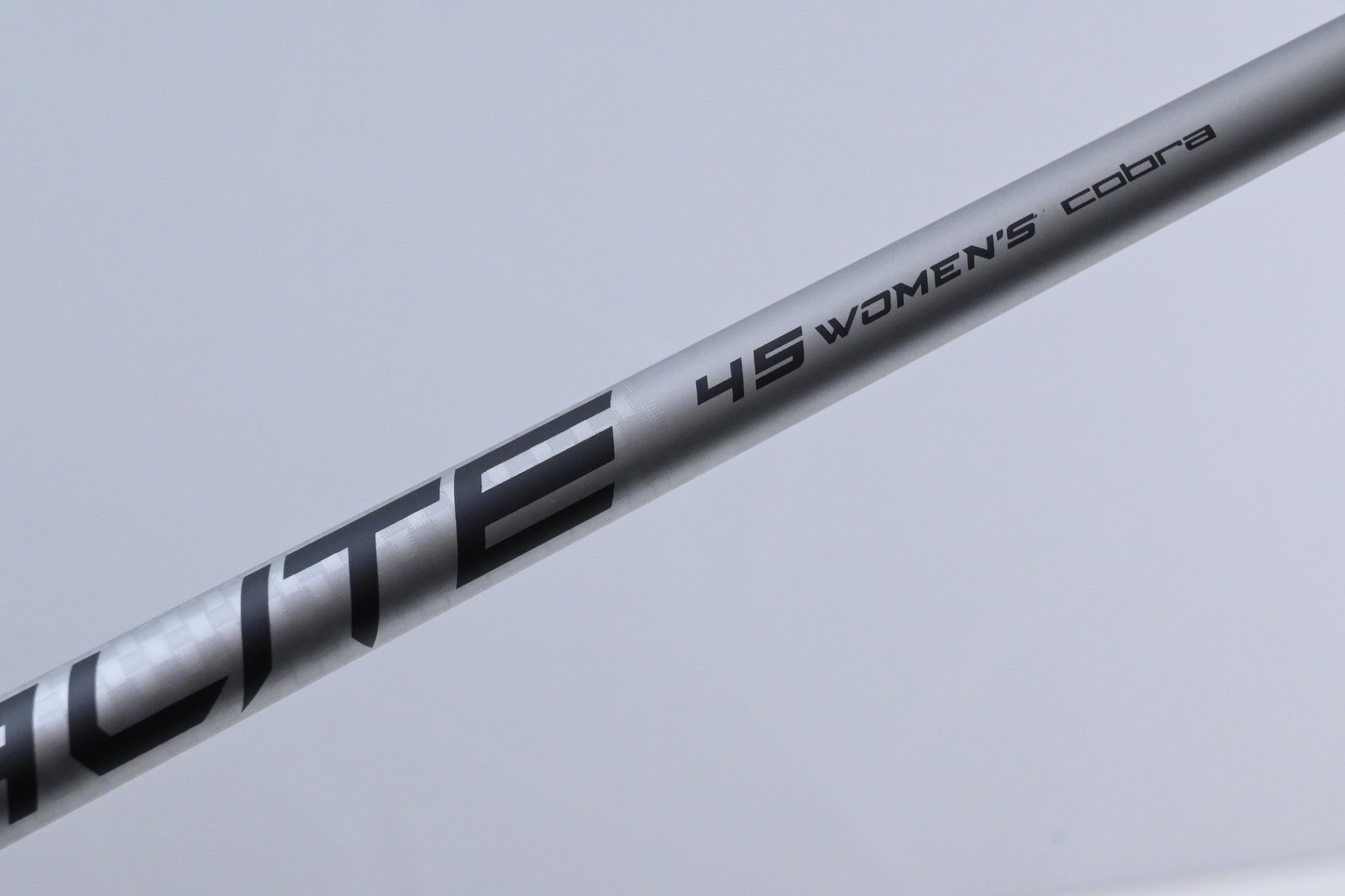 Ladies Cobra Air-X #7 Iron / 31.5 Degree / Ladies Flex Cobra Ultralite 45 Shaft